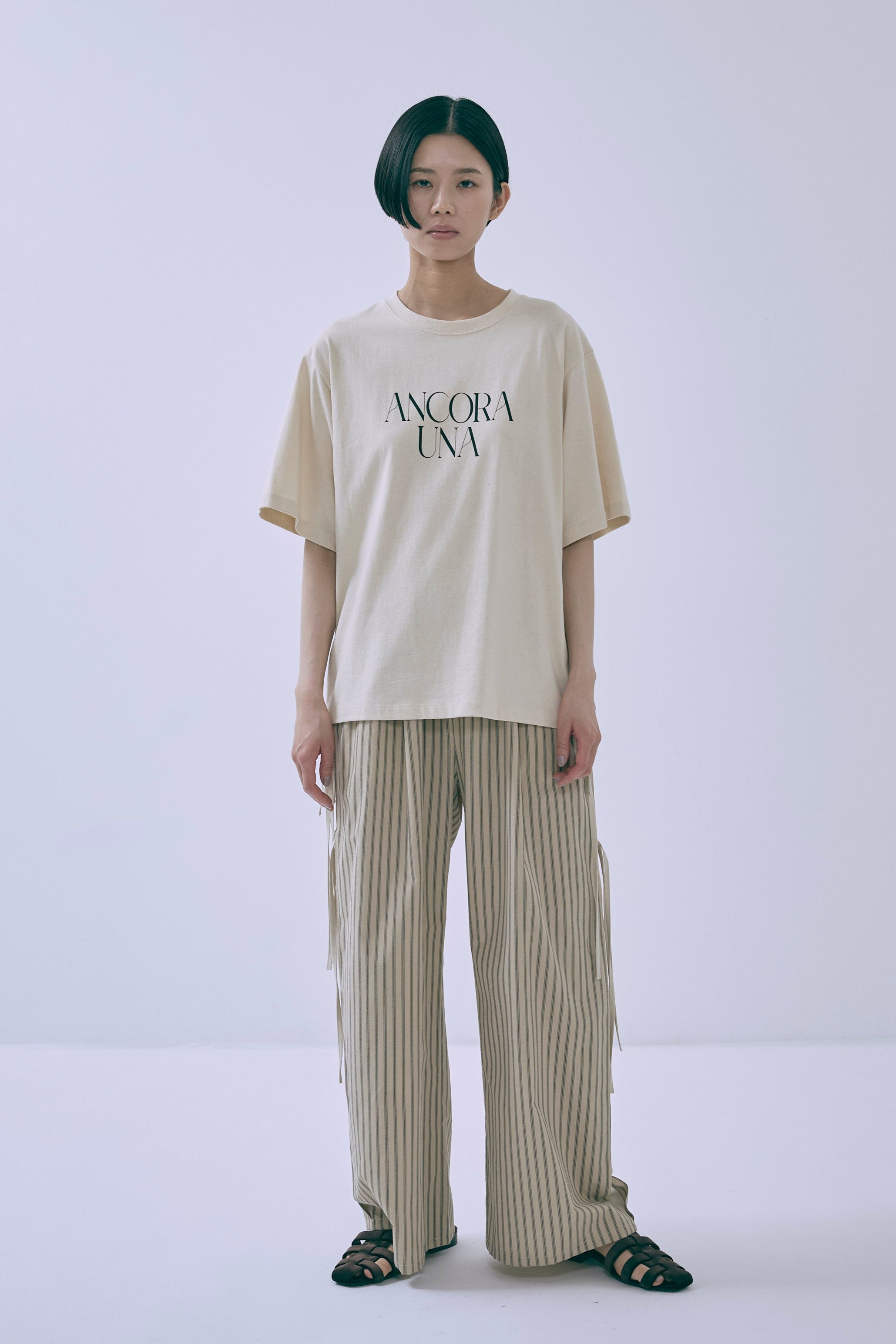 着用カラー:ライトベージュ モデル身長:170cm