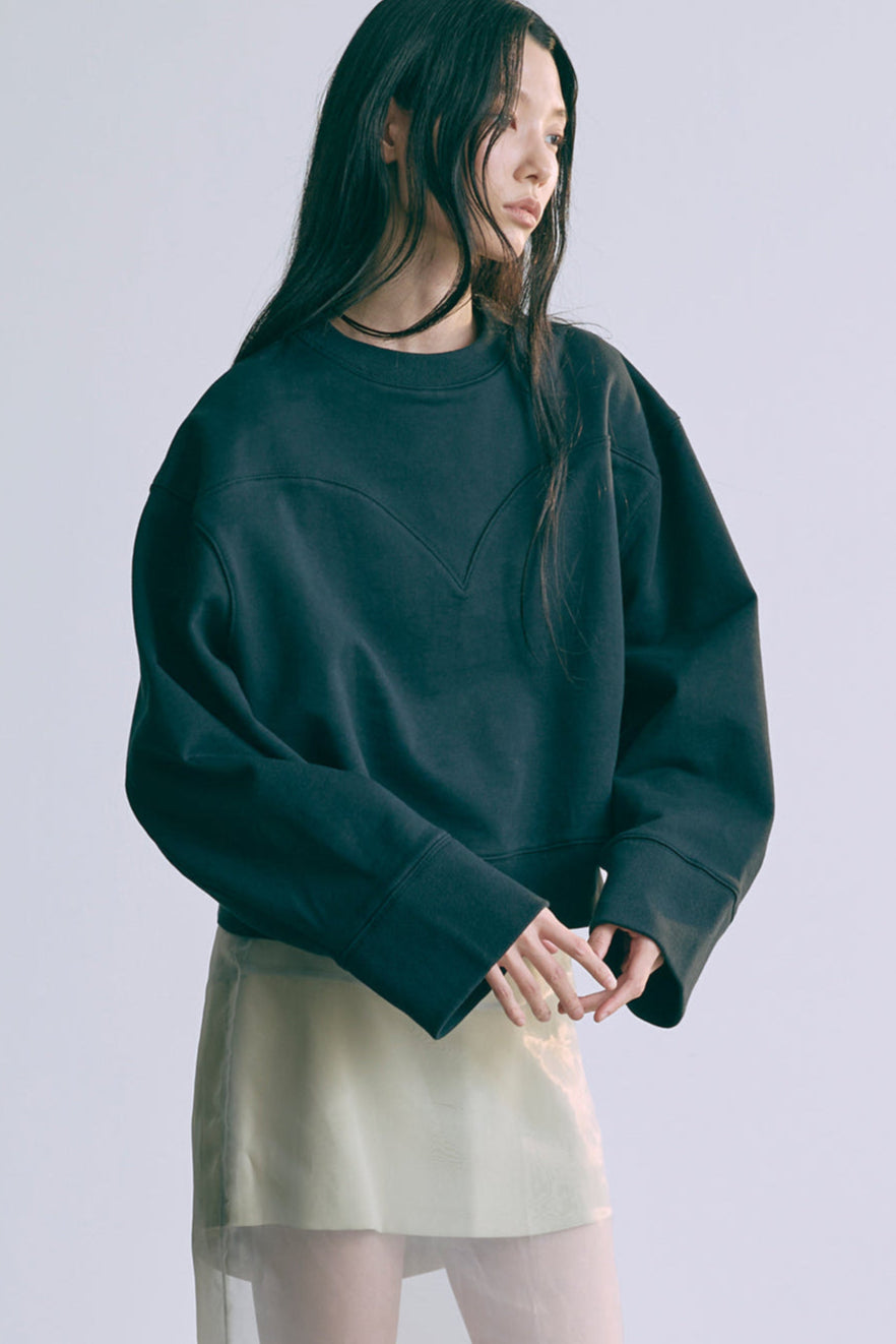 着用カラー:ネイビー モデル身長:174cm