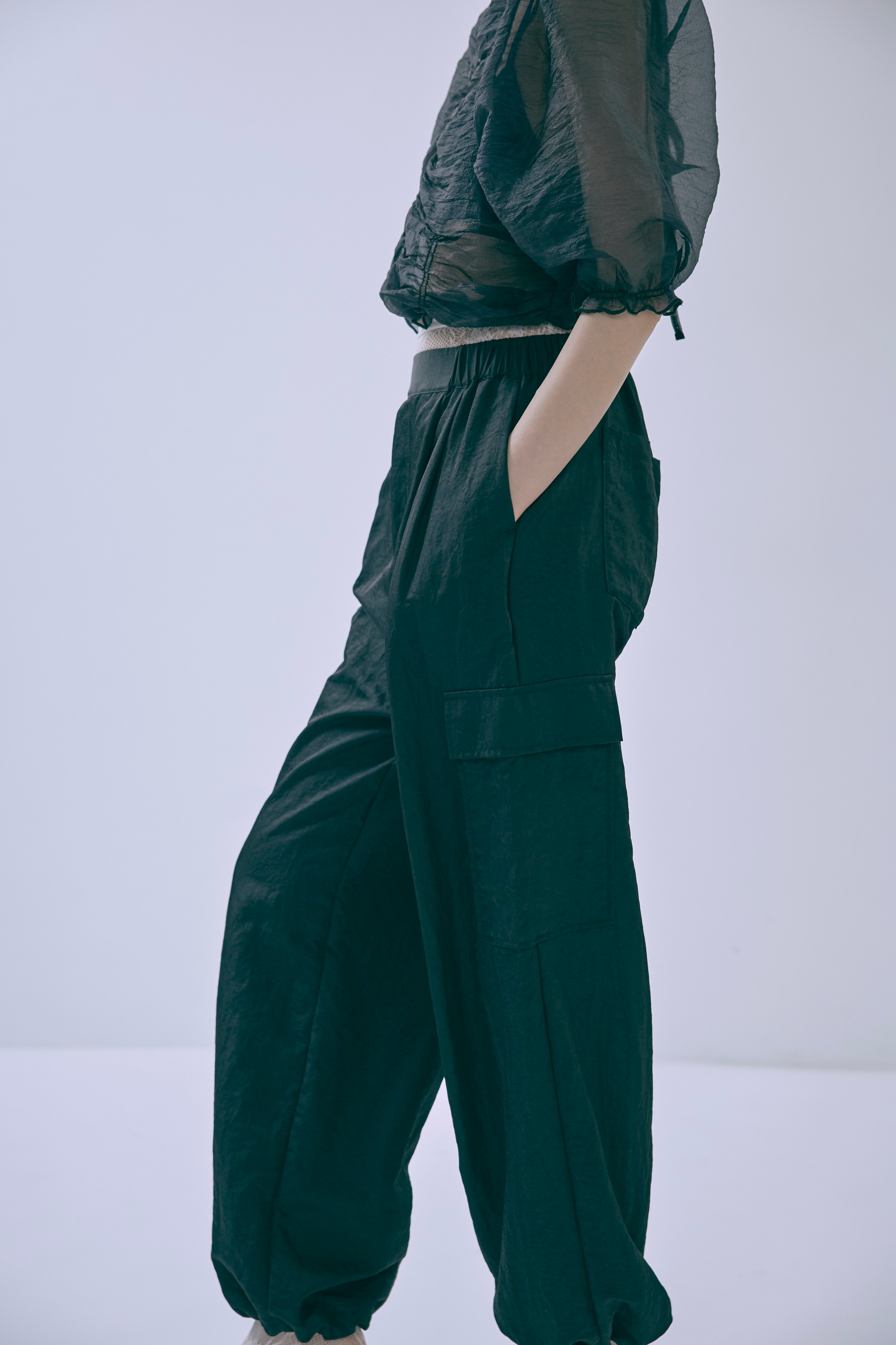 着用カラー:ブラック モデル身長:170cm