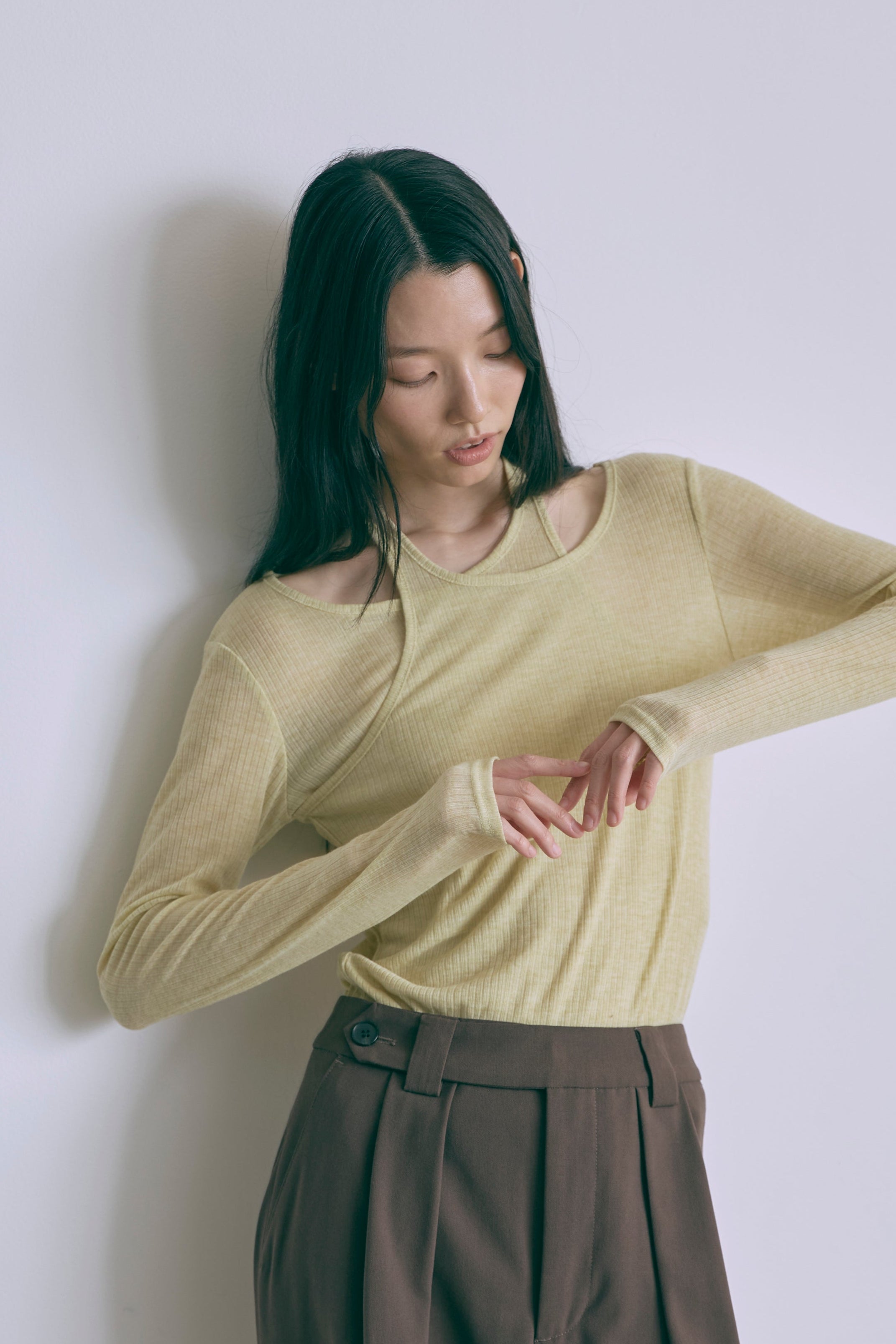 着用カラー:イエロー モデル身長:174㎝