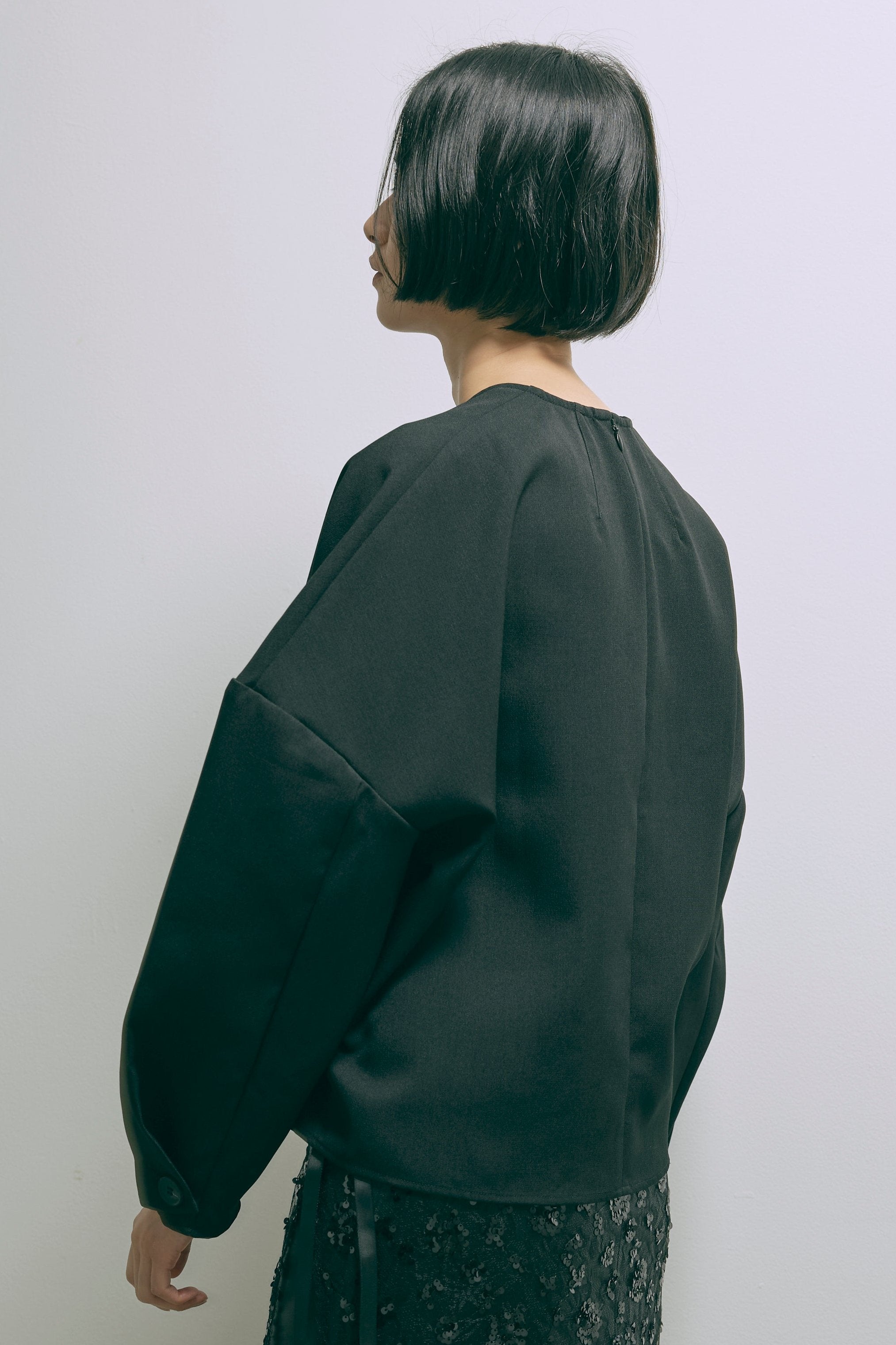 着用カラー:ブラック モデル身長:170cm