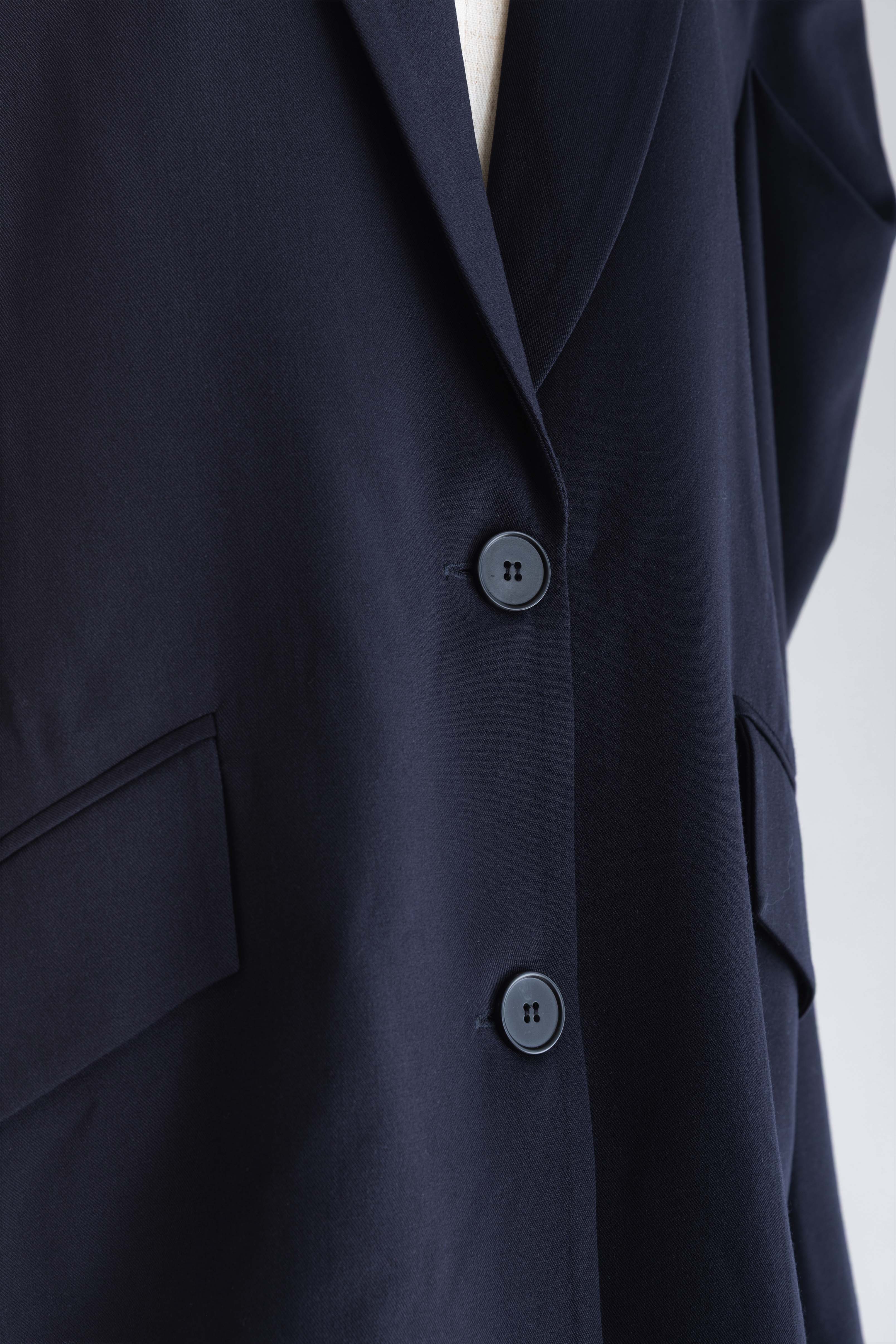Gathered Shoulder Fitted Jacket