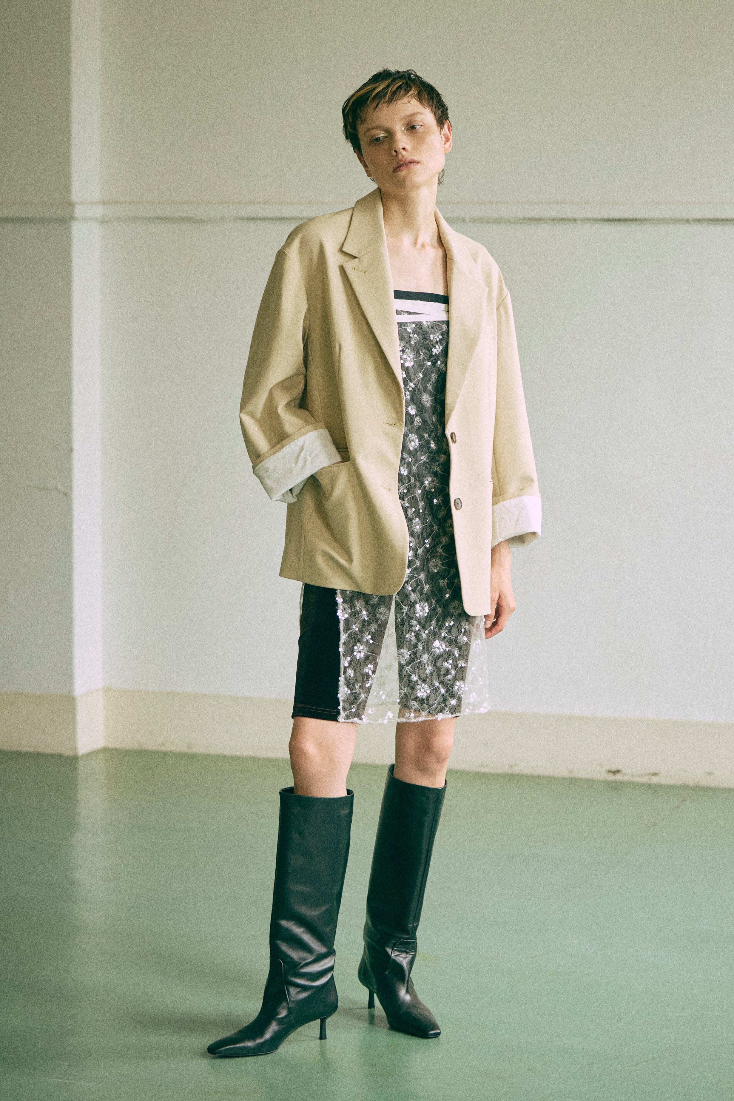 着用カラー:アイボリー モデル身長:178cm