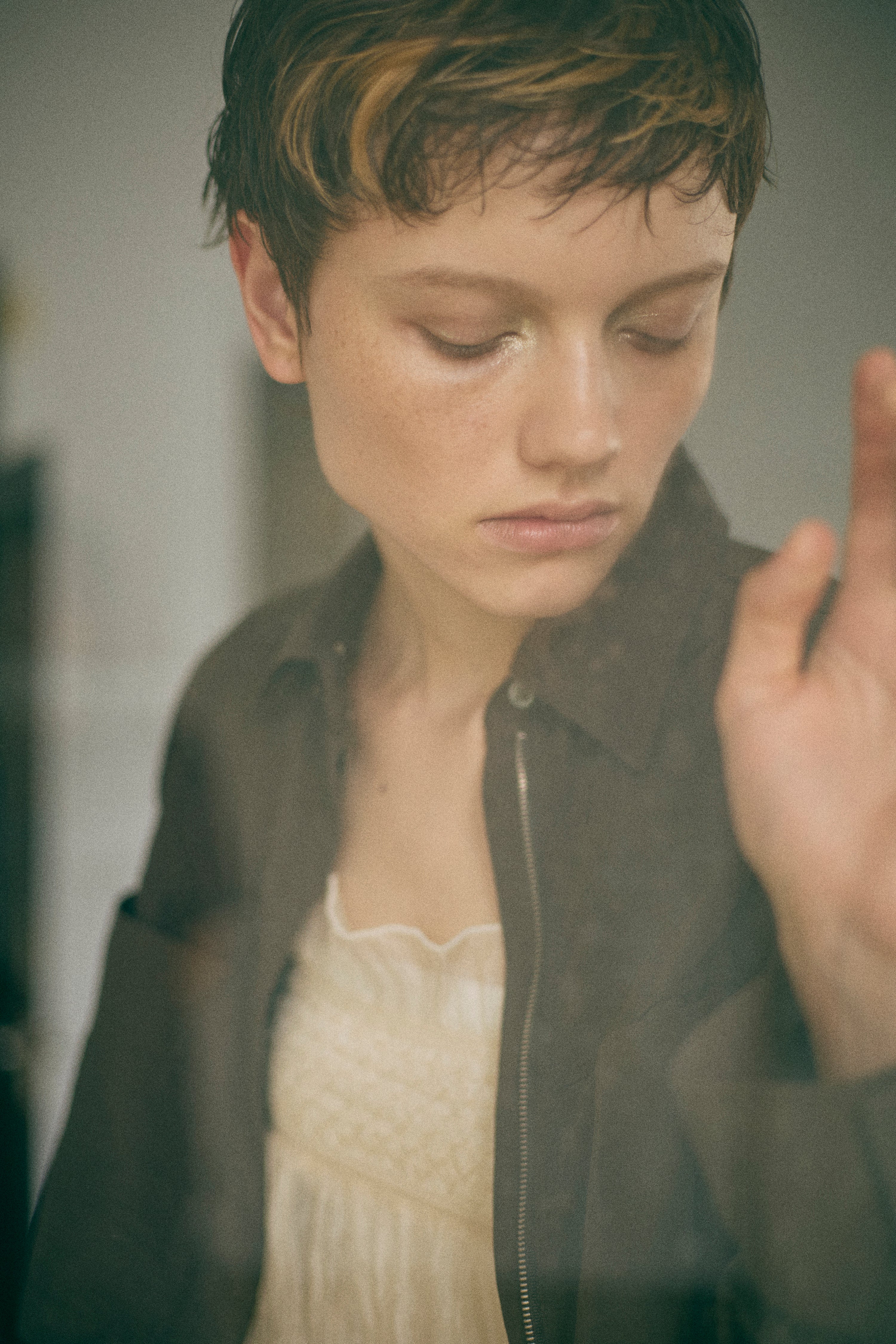 着用カラー:ダークブラウン モデル身長:178cm