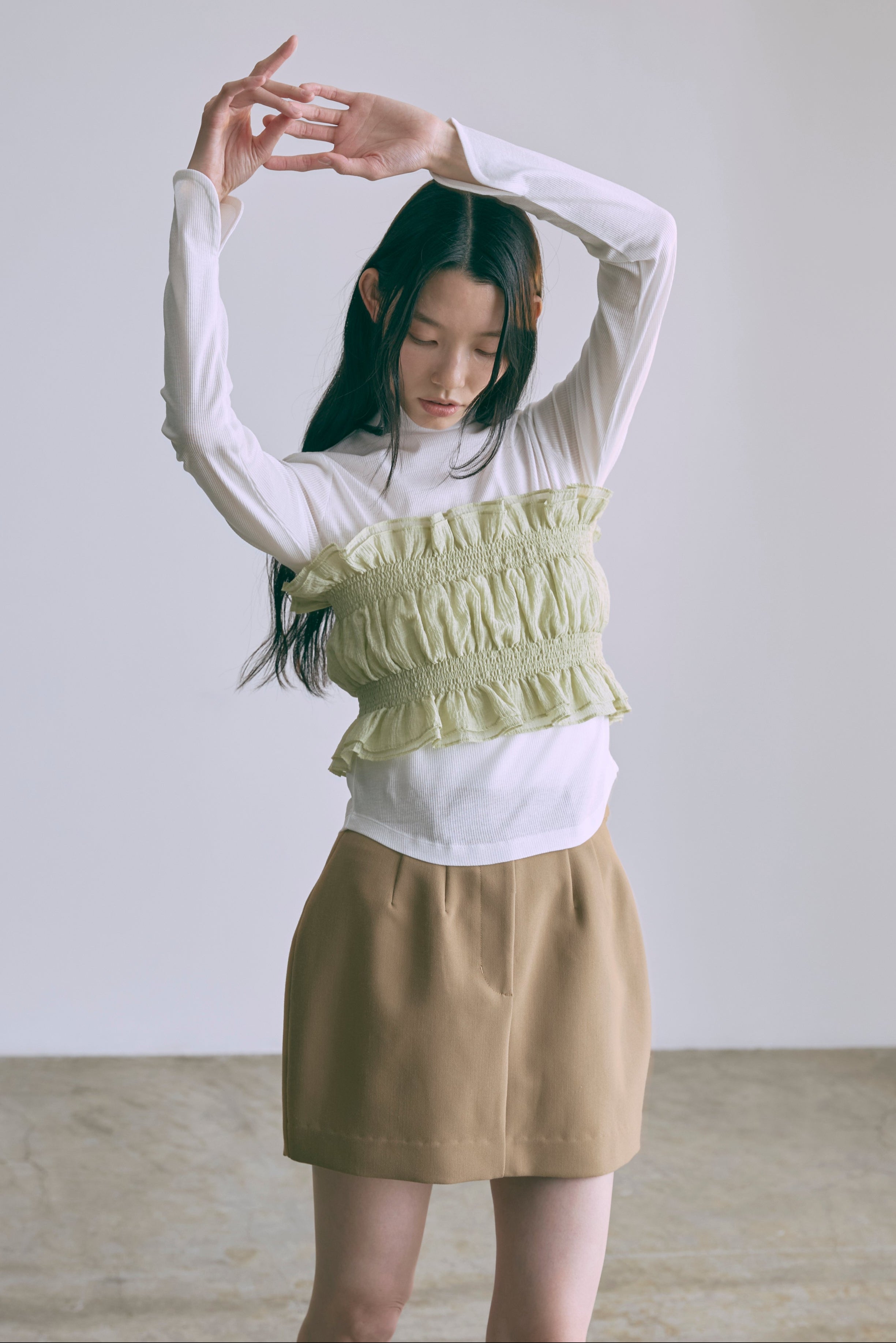 着用カラー:ベージュ モデル身長:174cm