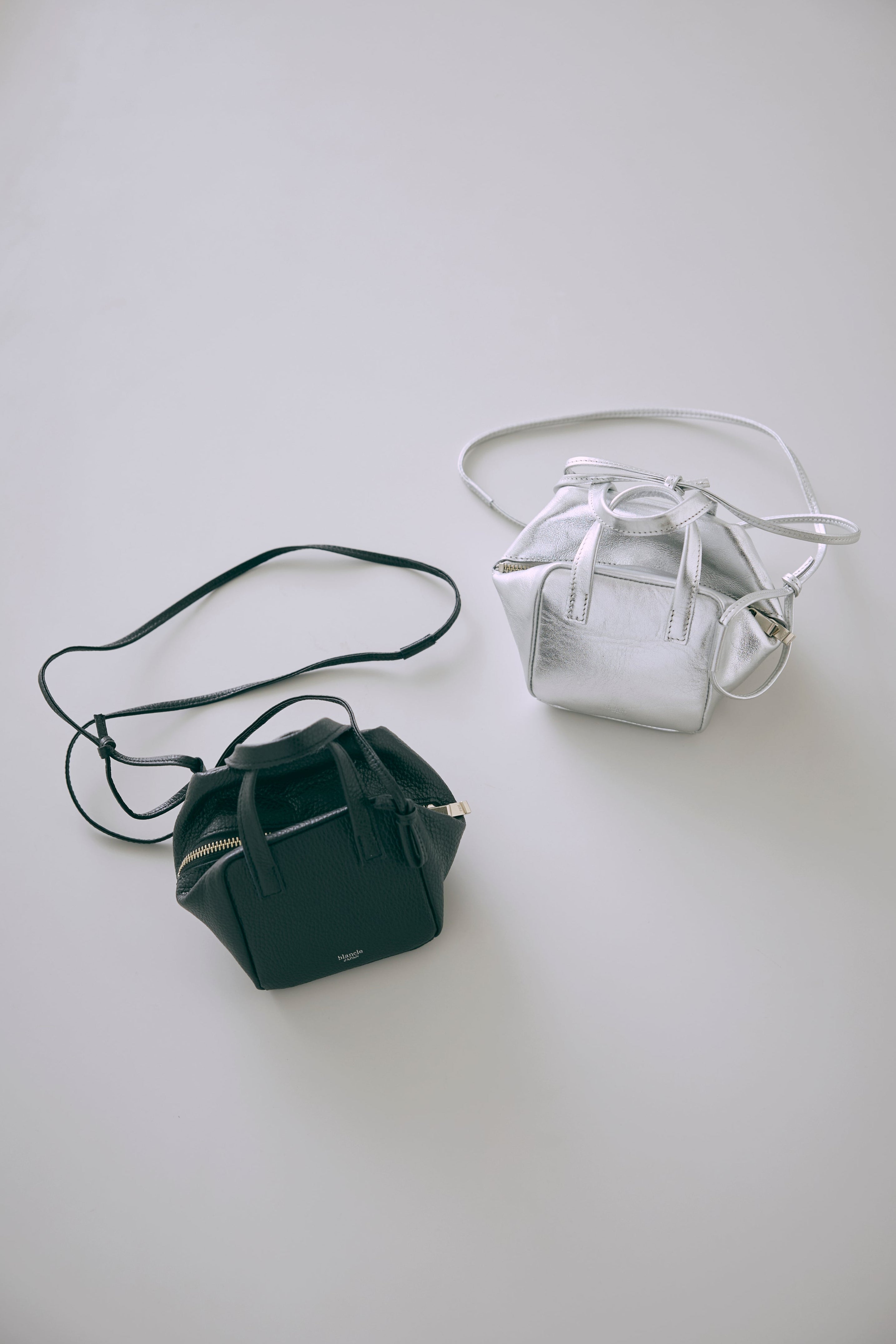 Deformation Dice Bag シルバー