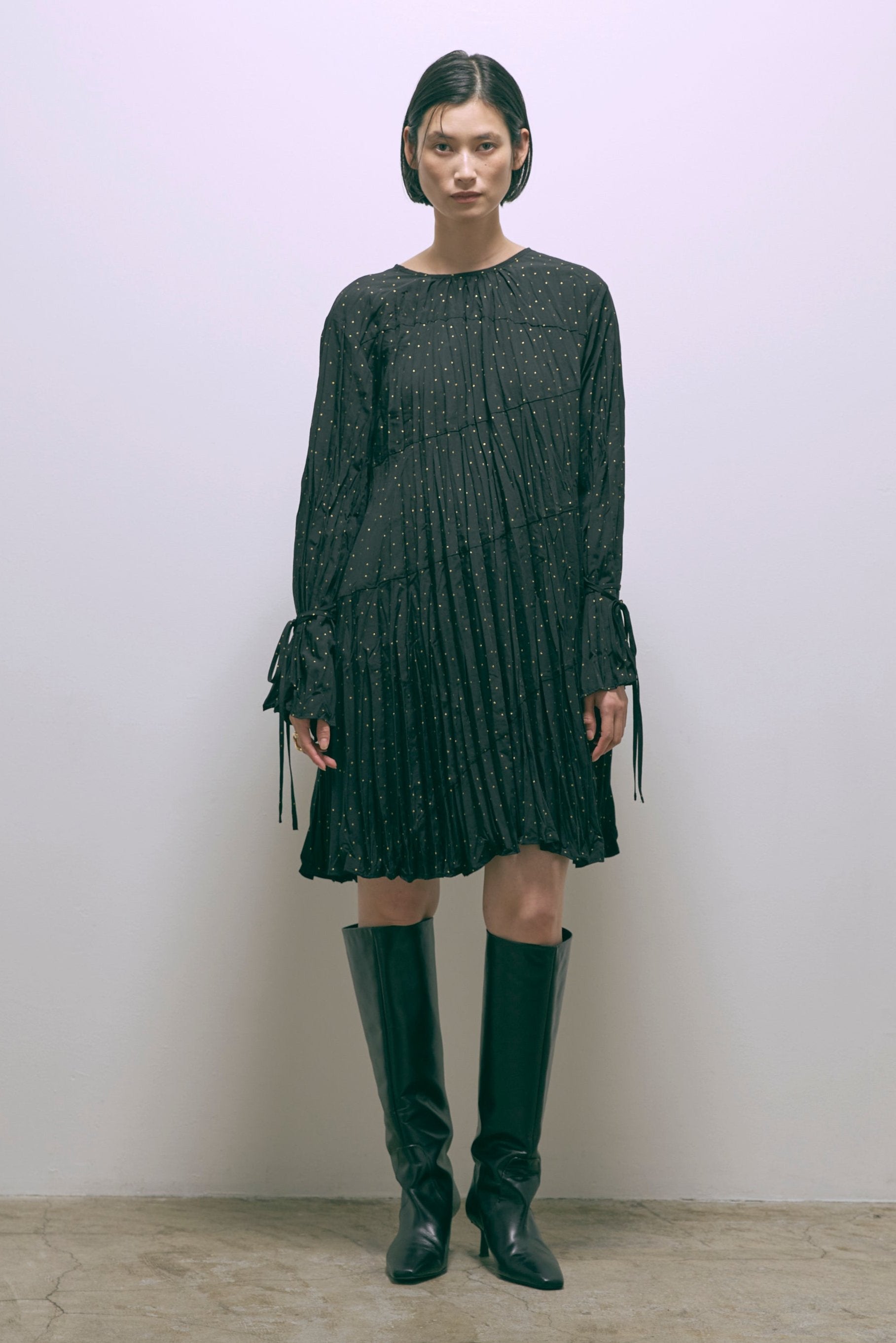 着用カラー:ブラック モデル身長:170cm