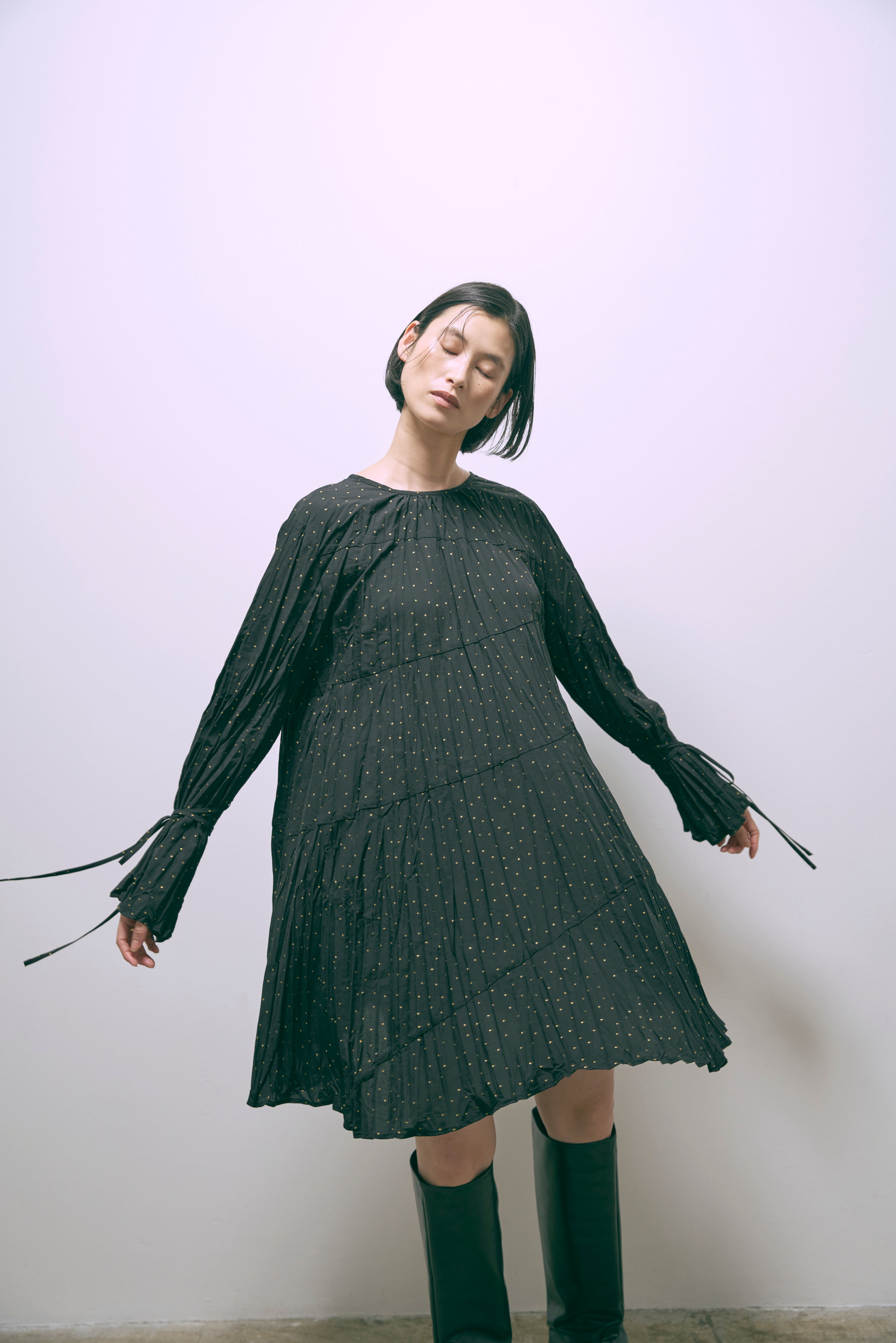 着用カラー:ブラック モデル身長:170cm