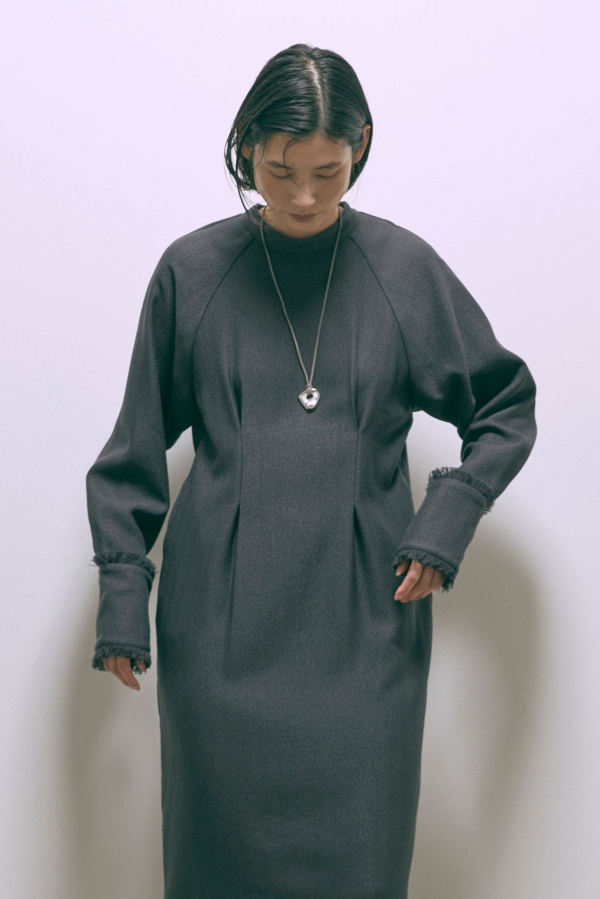 着用カラー:チャコール モデル身長:170cm