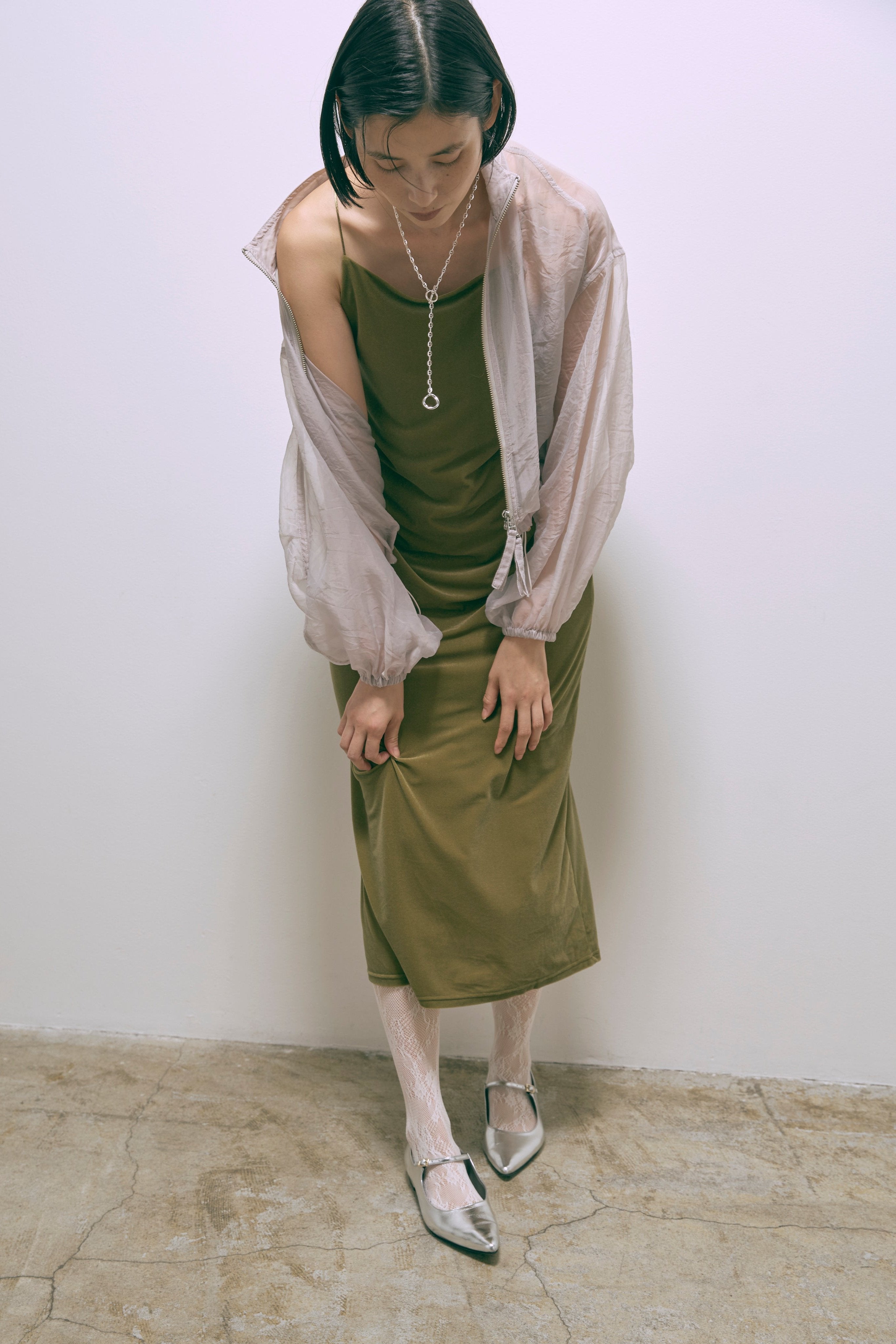 着用カラー:オリーブ モデル身長:170cm