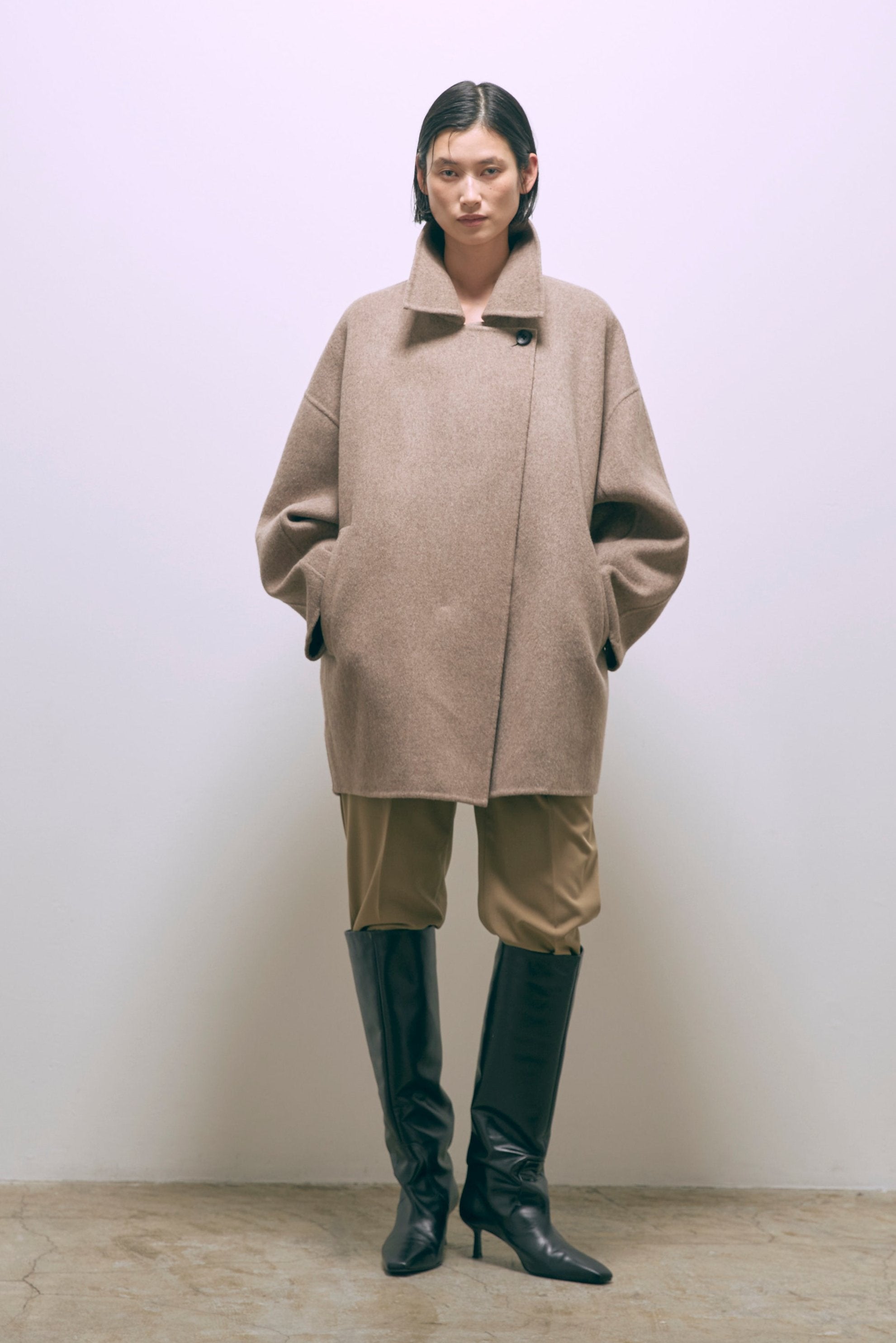 着用カラー:ベージュ モデル身長:170cm