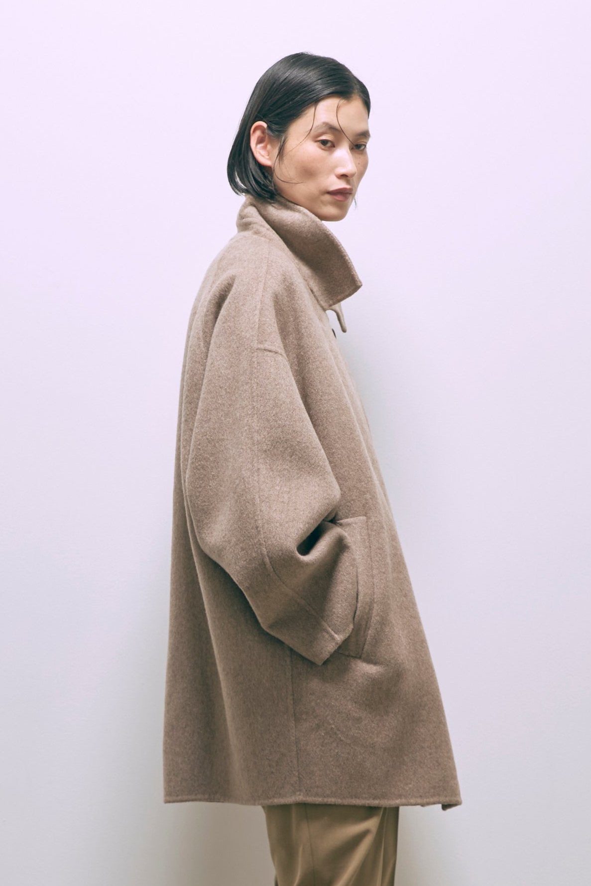 着用カラー:ベージュ モデル身長:170cm