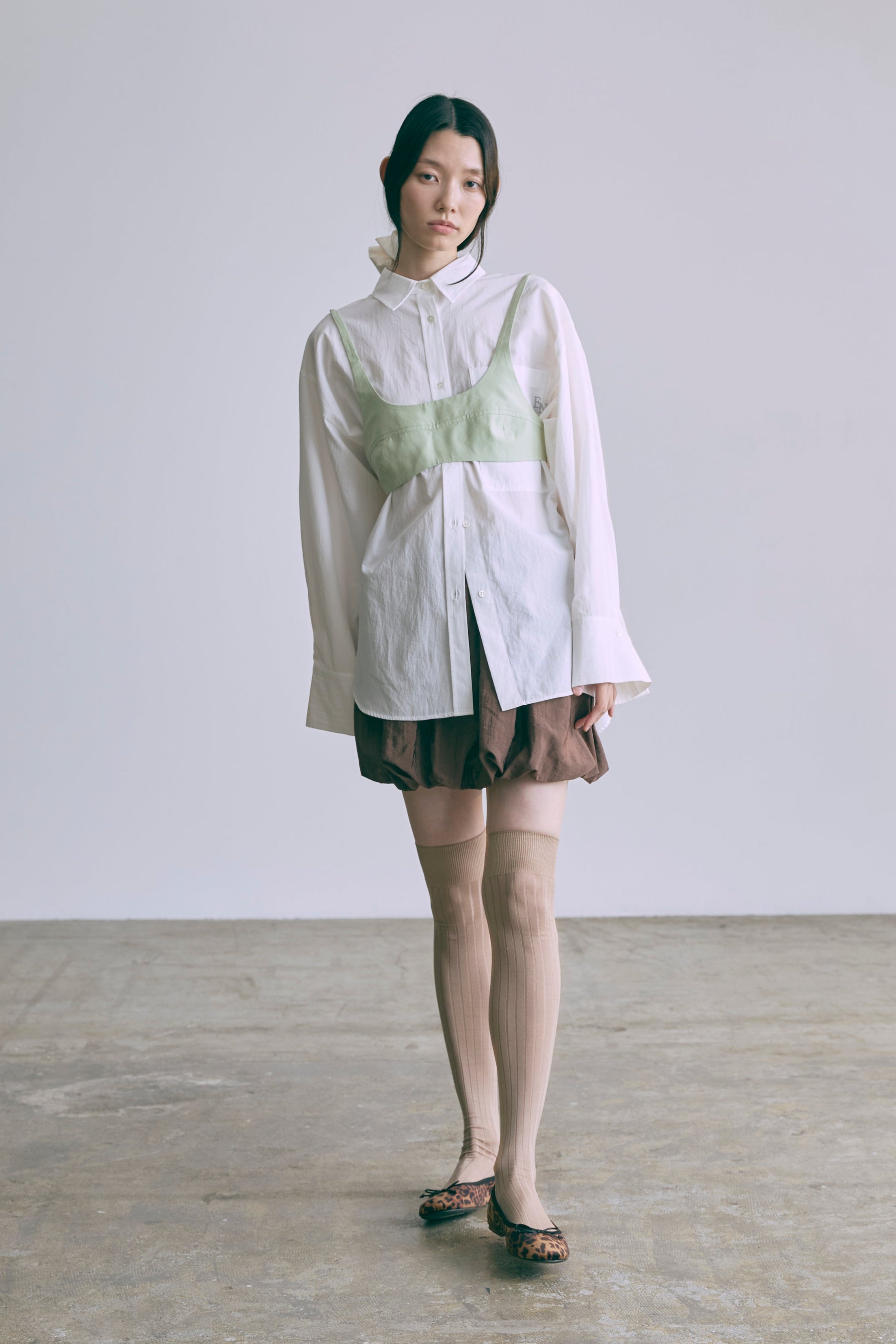 着用カラー:グリーン モデル身長:174㎝