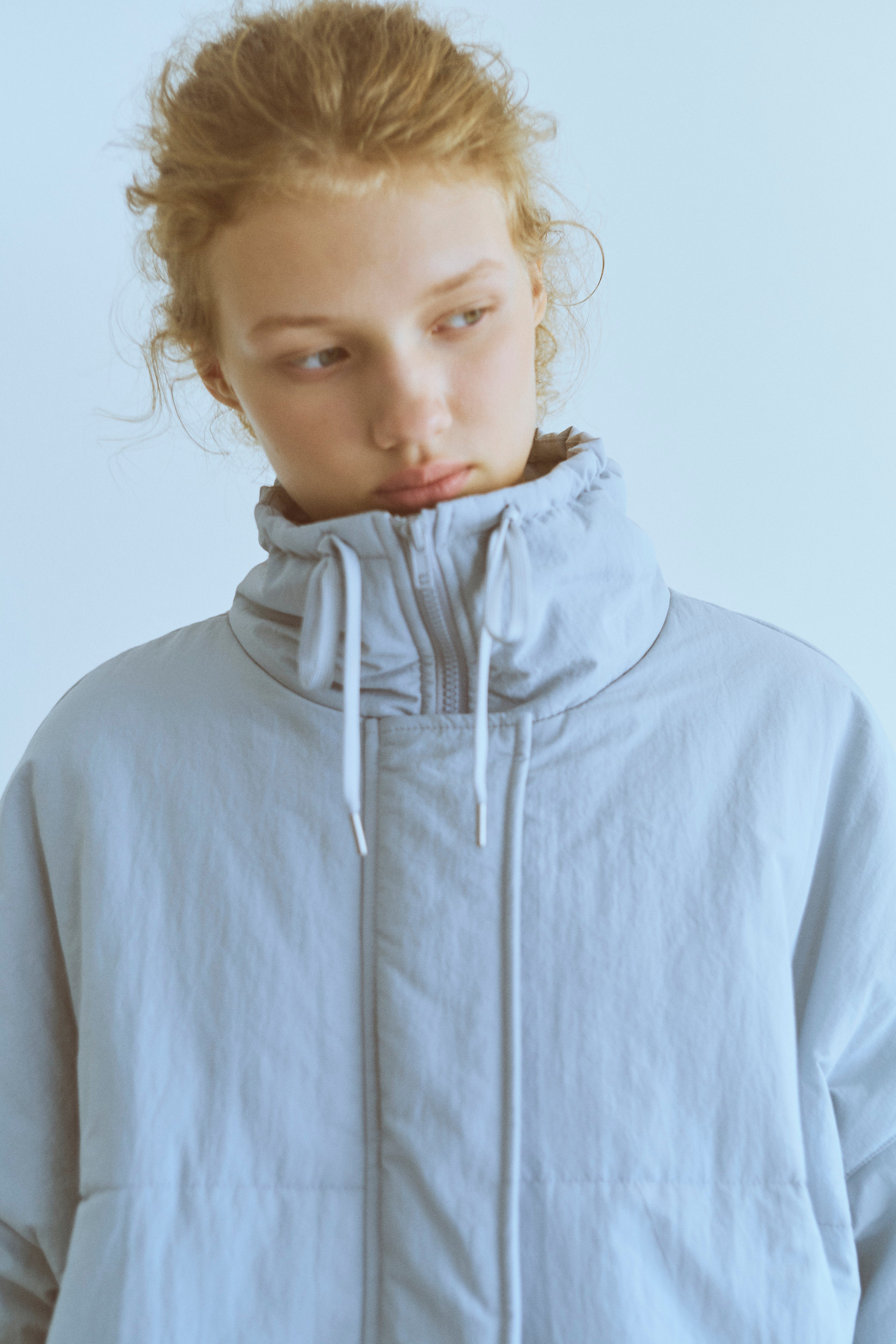 着用カラー:ブルー 着用サイズ:0 モデル身長:176cm