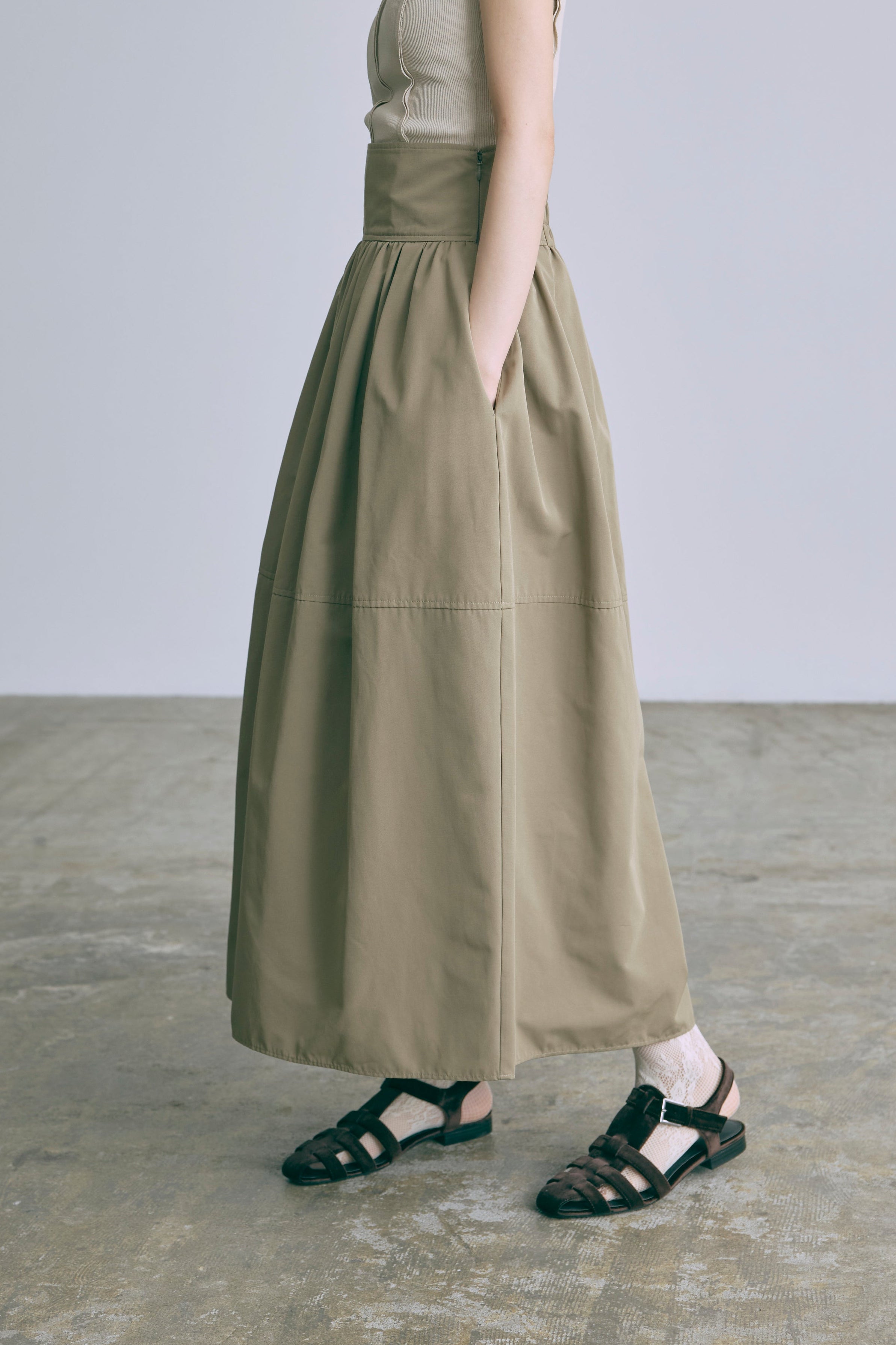Cocoon Silhouette Skirt