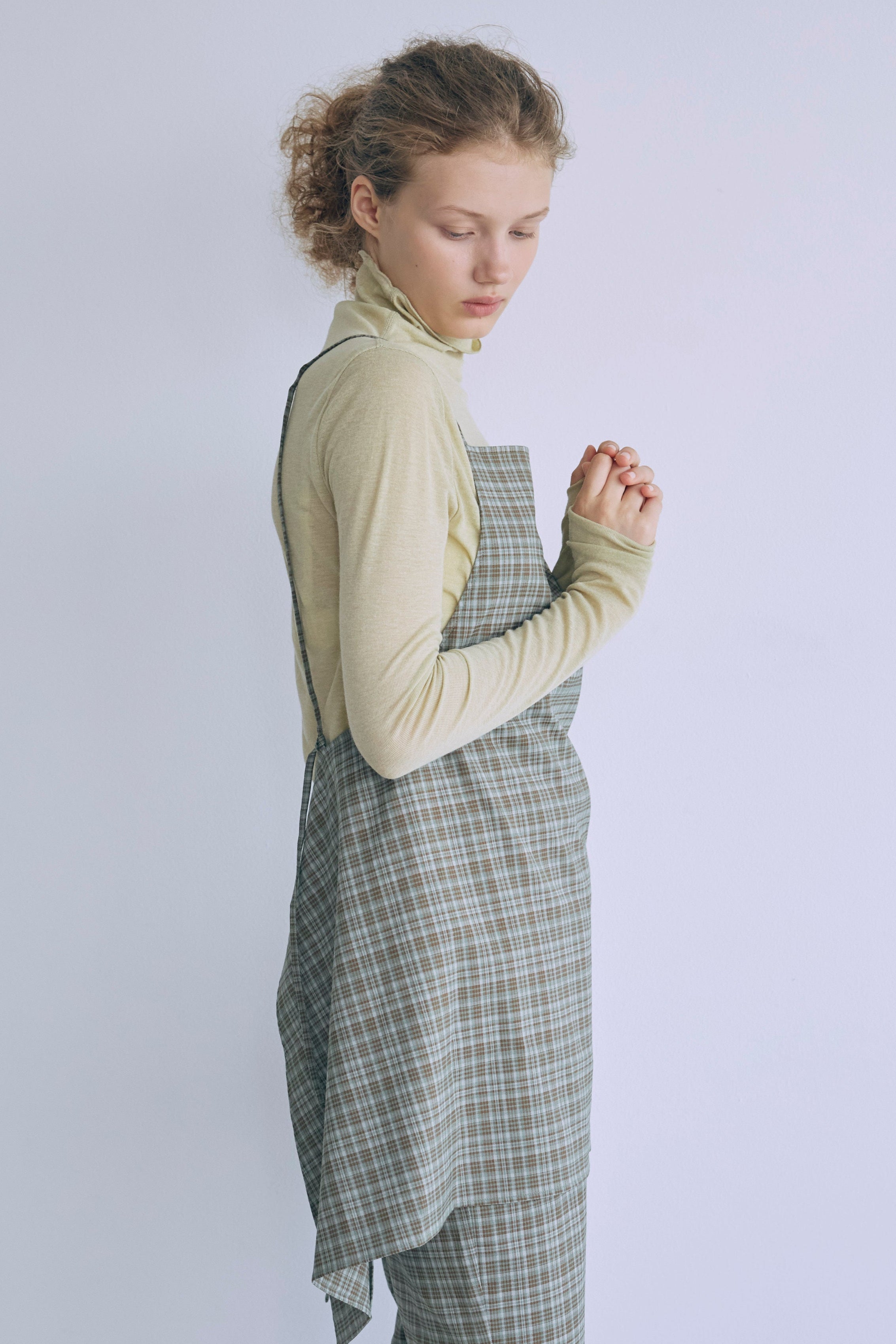 着用カラー:イエロー モデル身長:176㎝