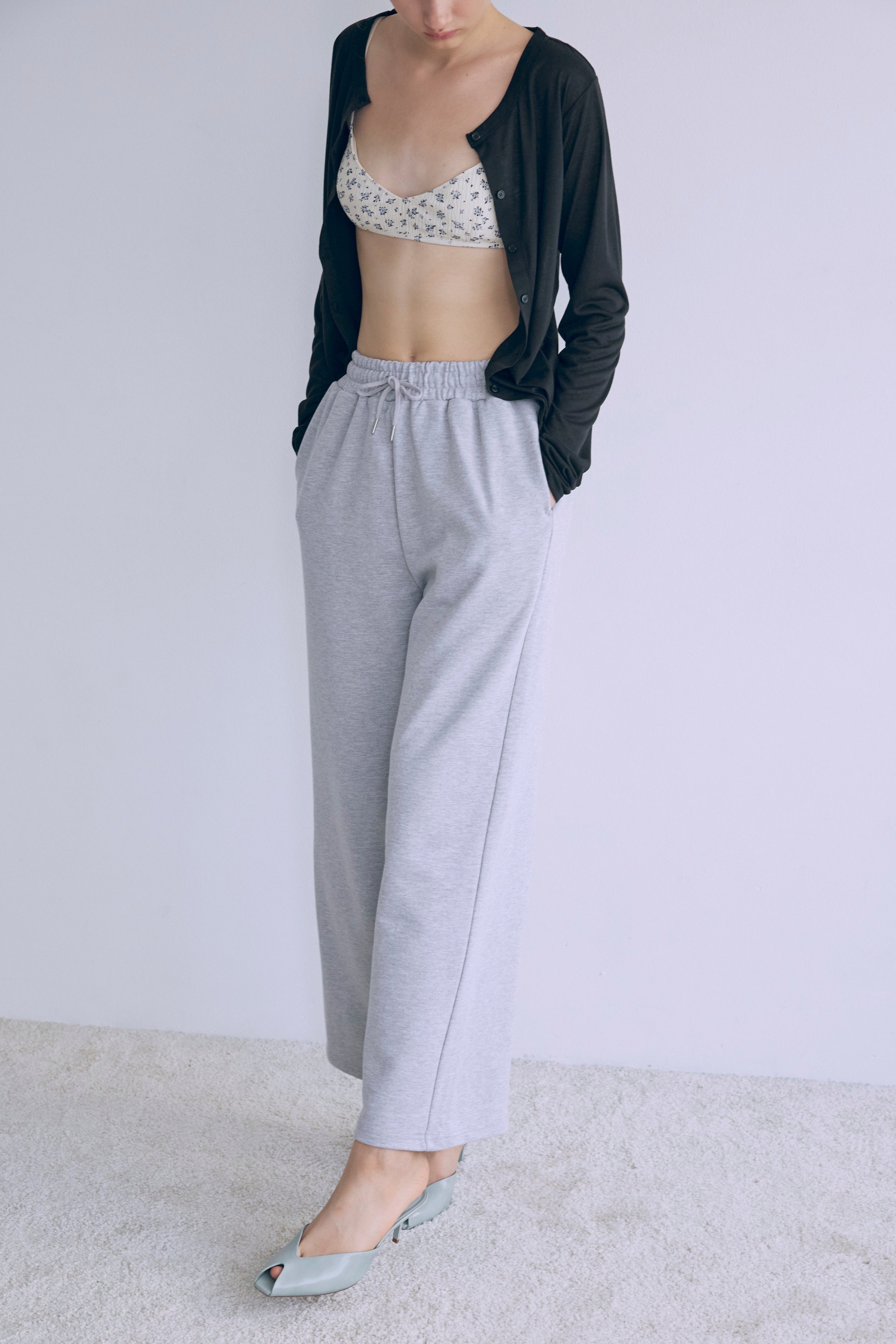 着用カラー:杢グレー モデル身長:176㎝