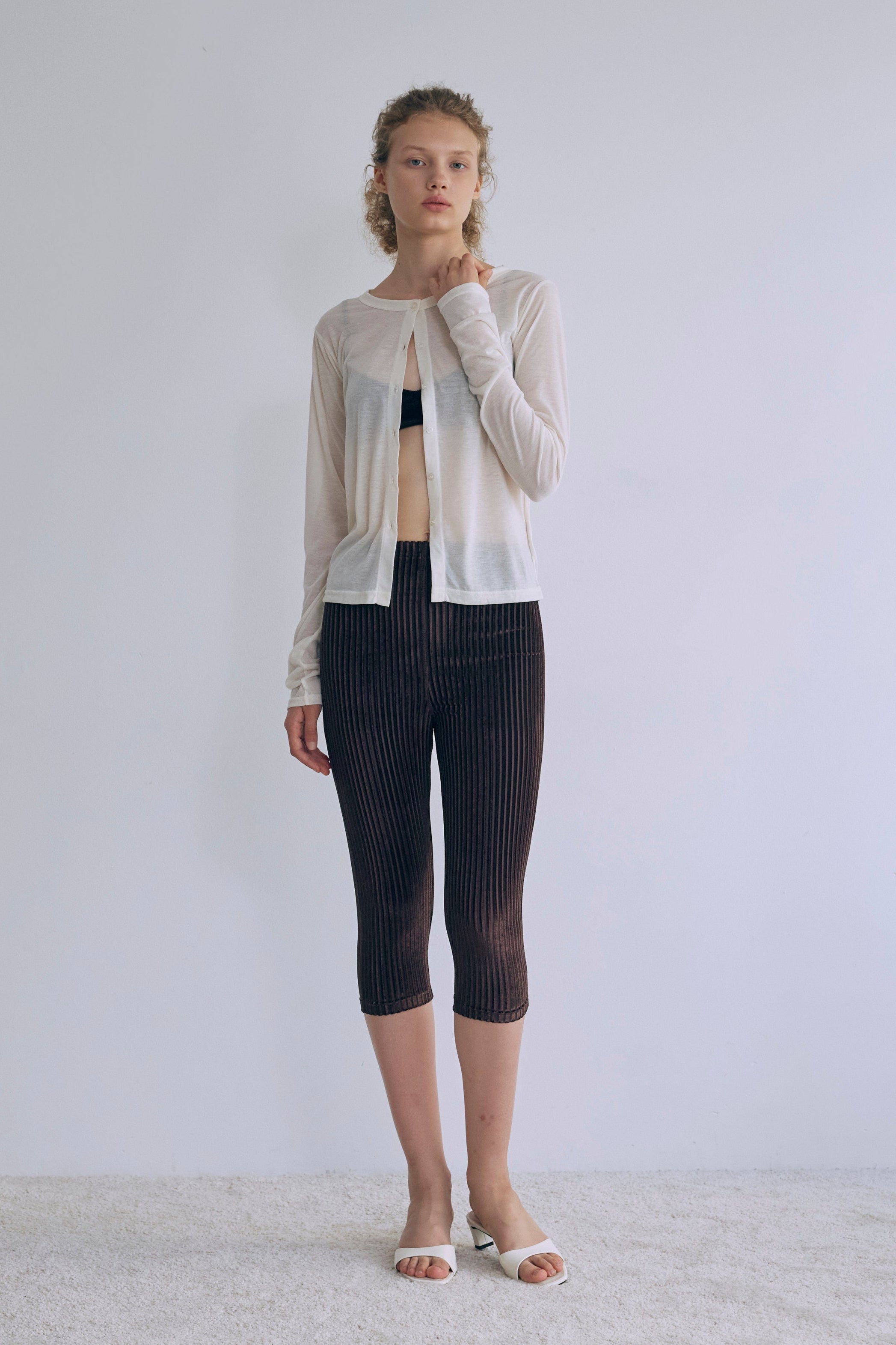 着用カラー:アイボリー モデル身長:176㎝