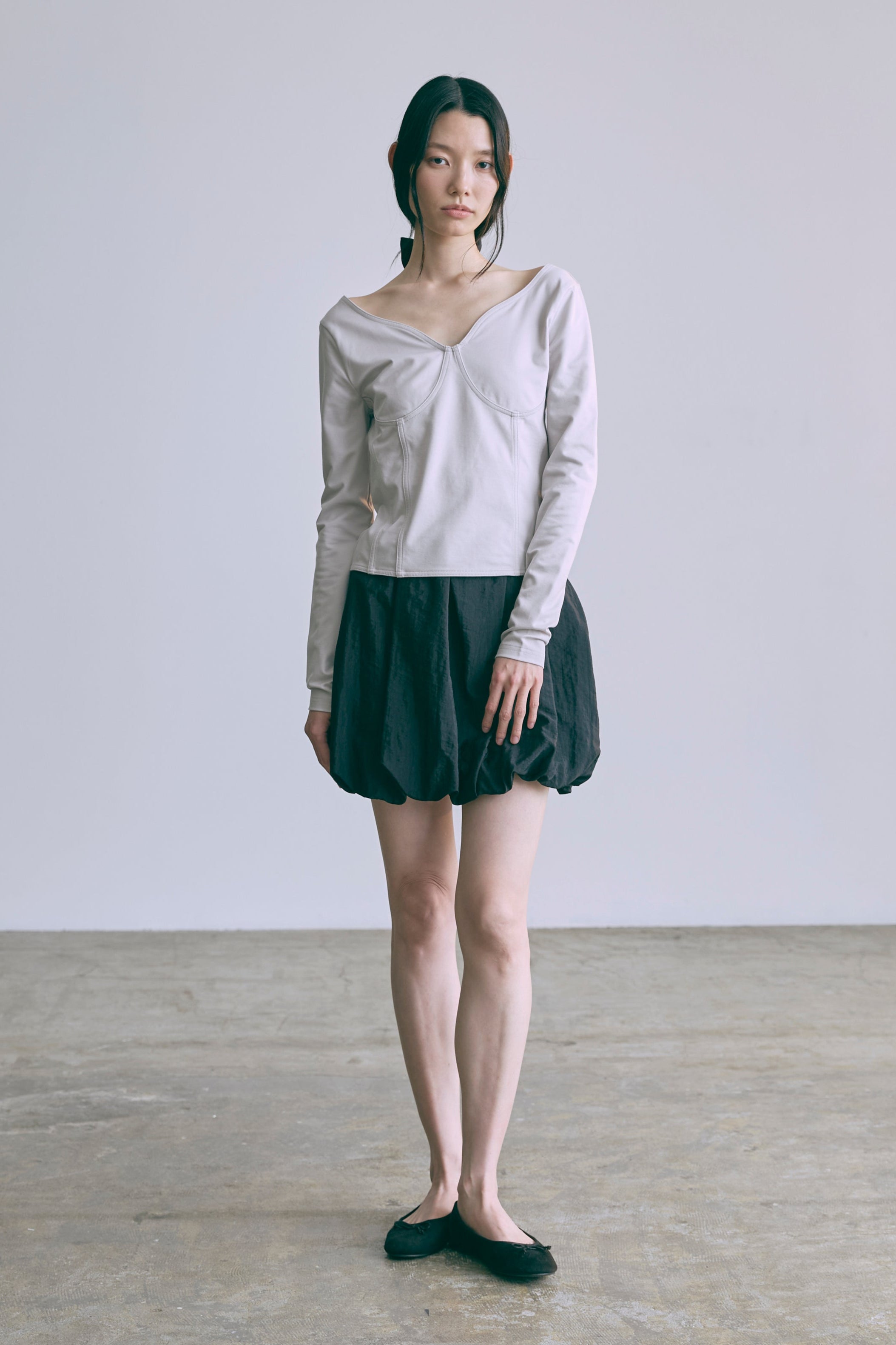 着用カラー:ブラック モデル身長:174cm