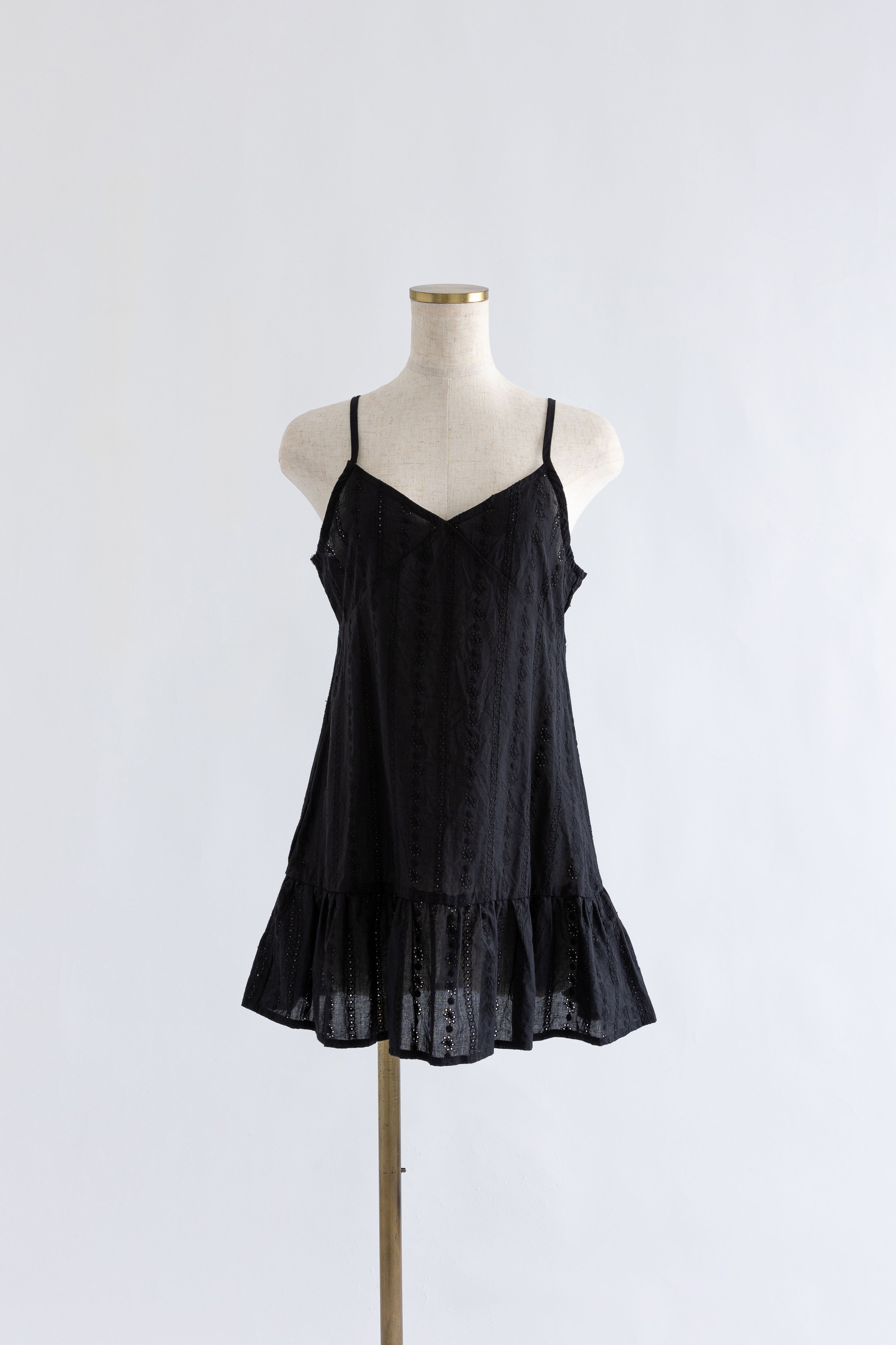 着用カラー:ブラック