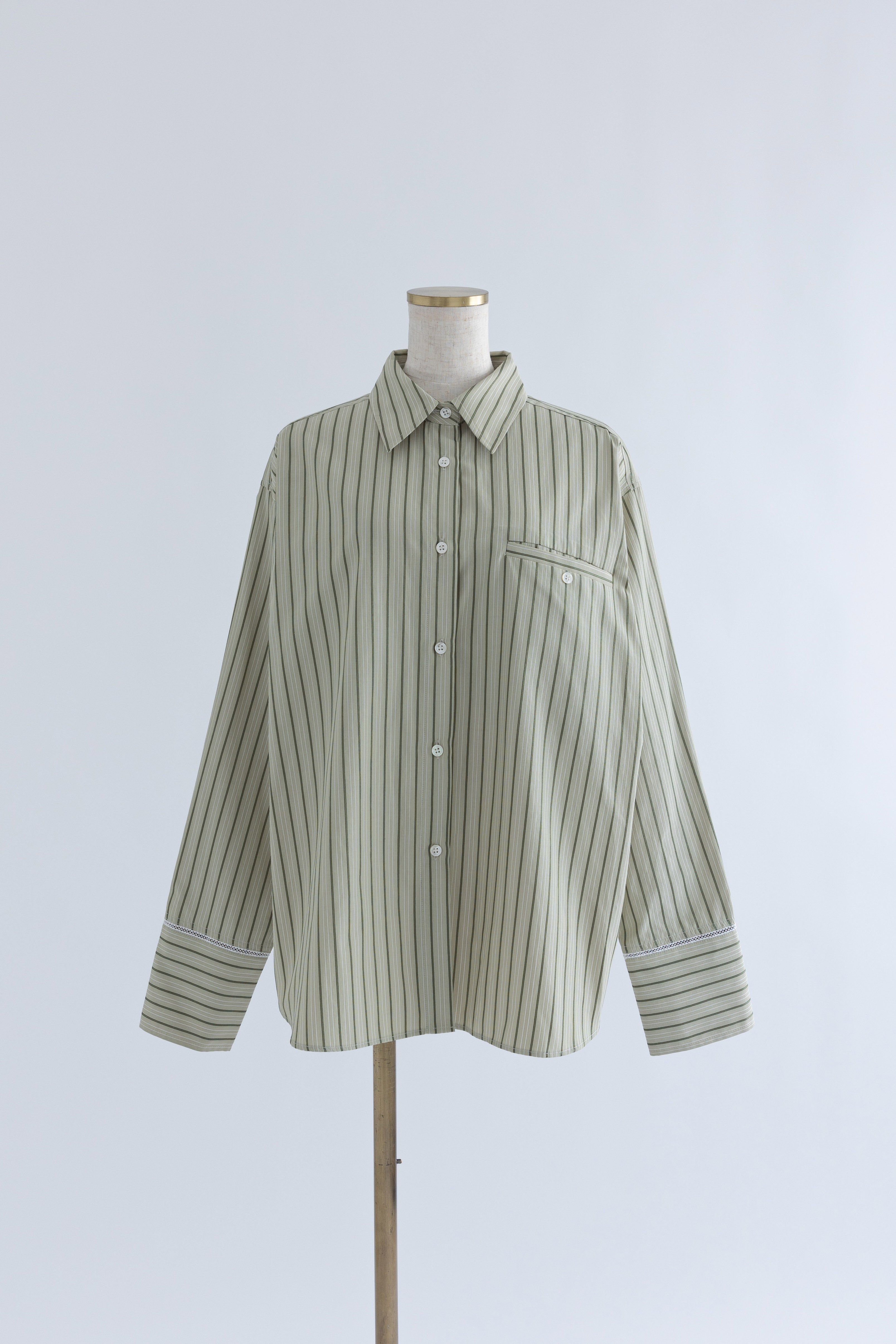 着用カラー:グリーン