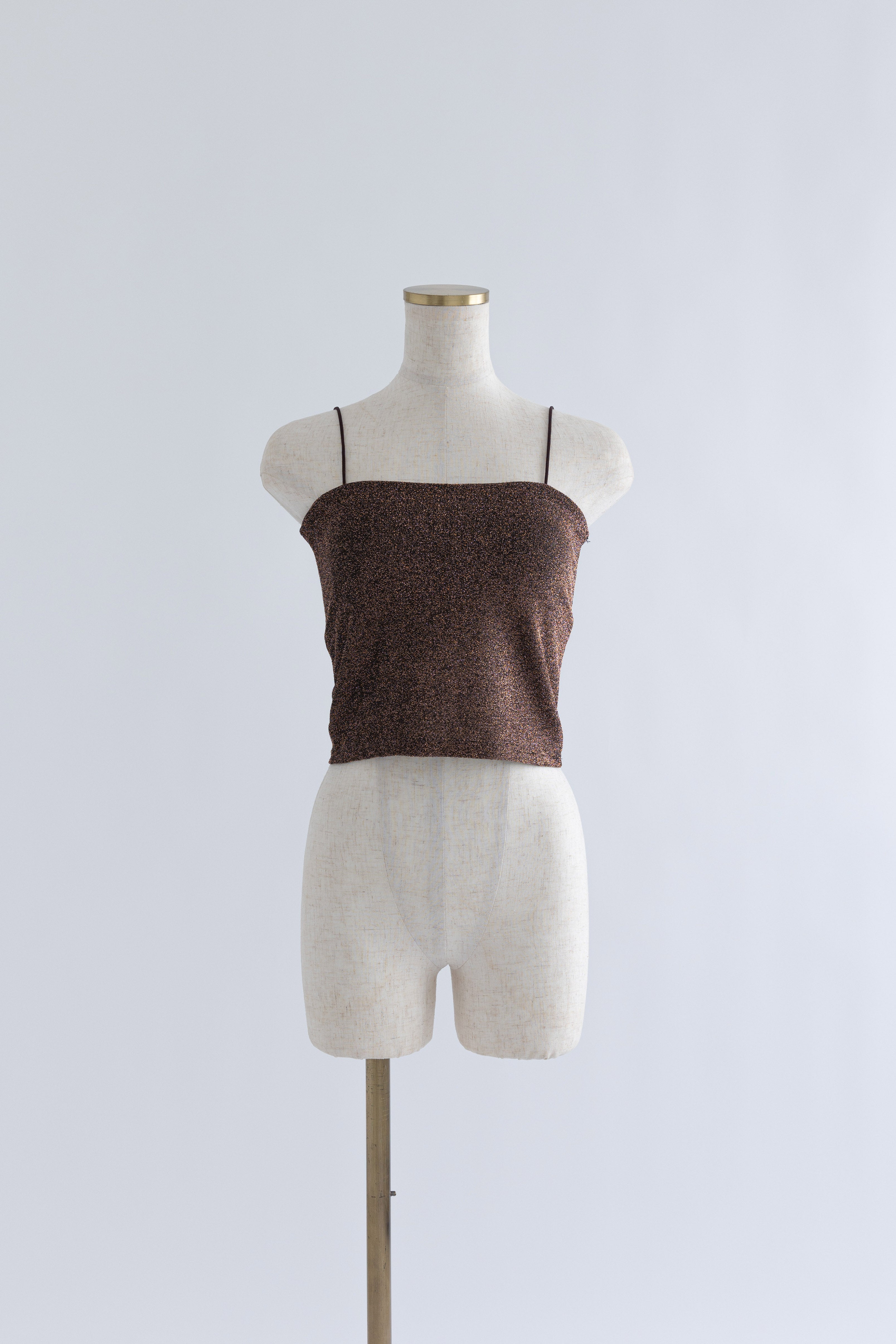 着用カラー:ブラウン