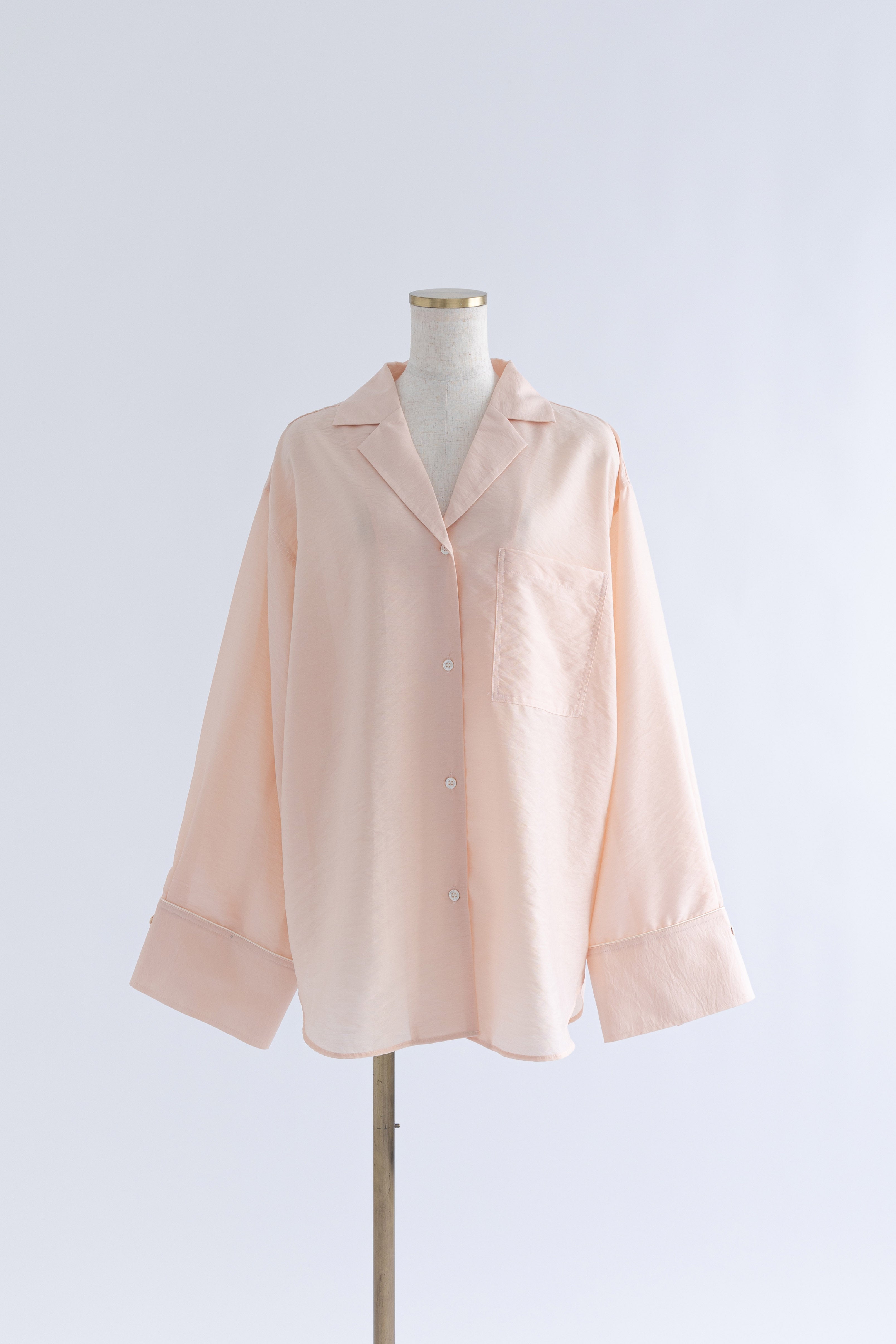 着用カラー:オレンジ