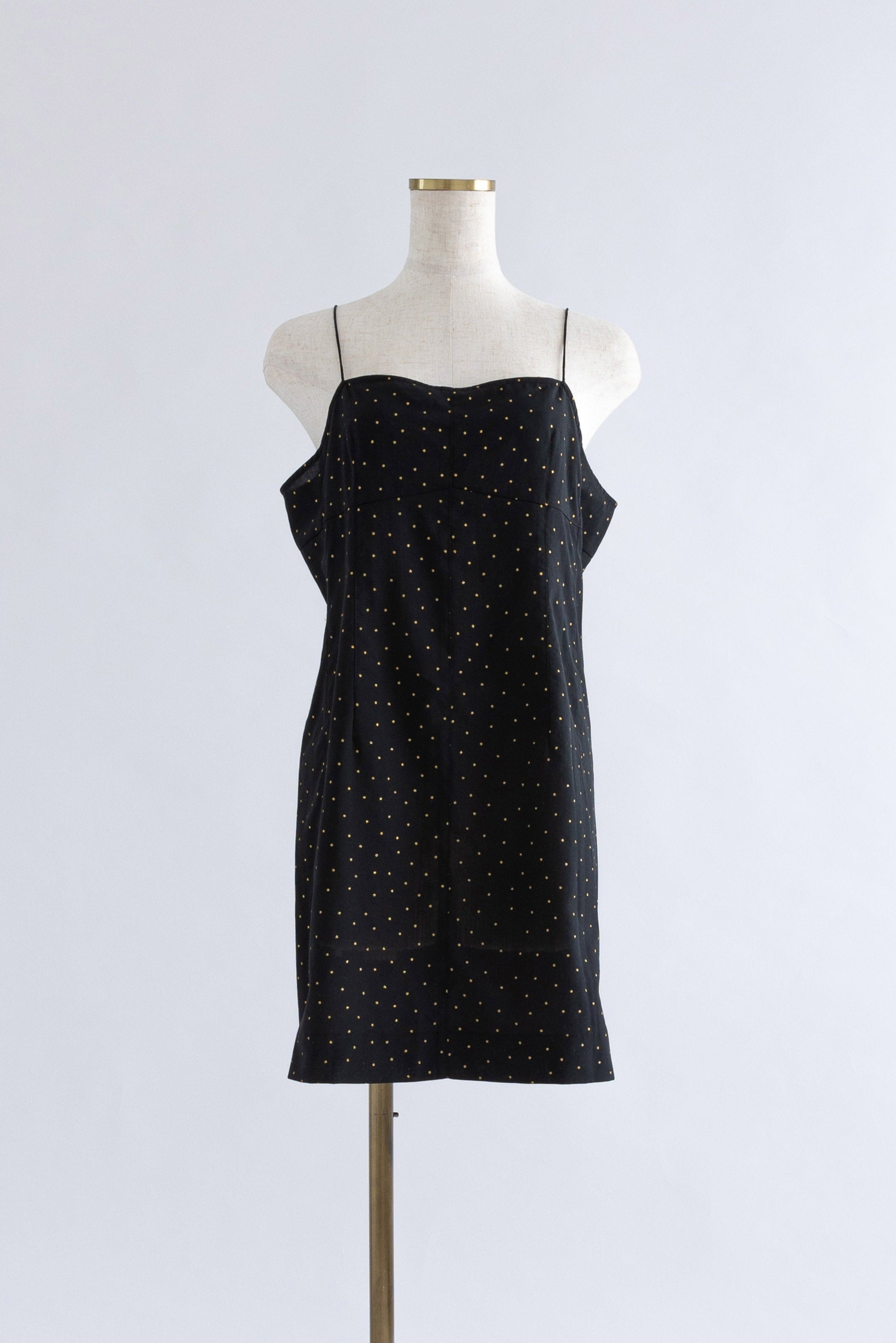 着用カラー:ブラック