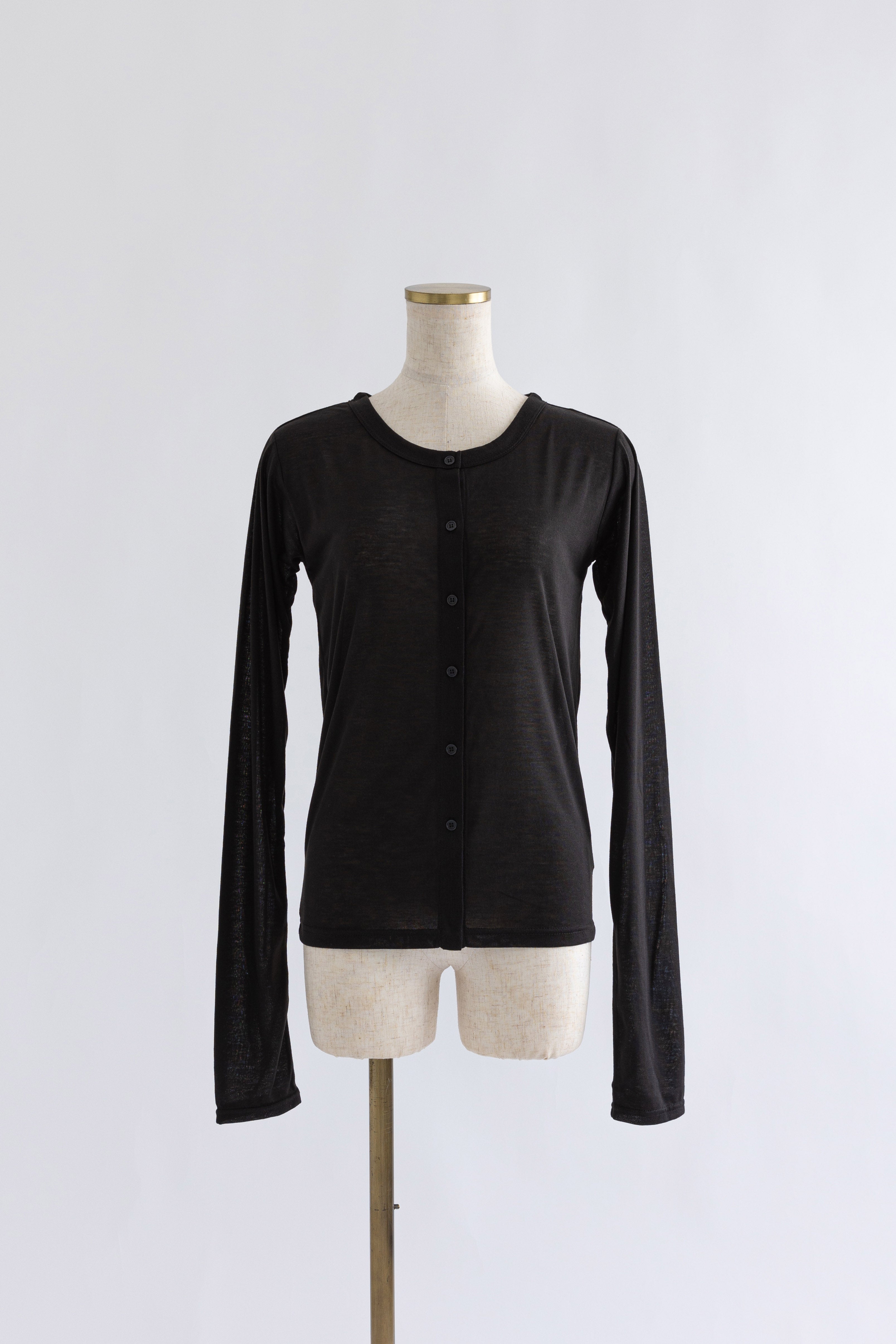 着用カラー:ブラック