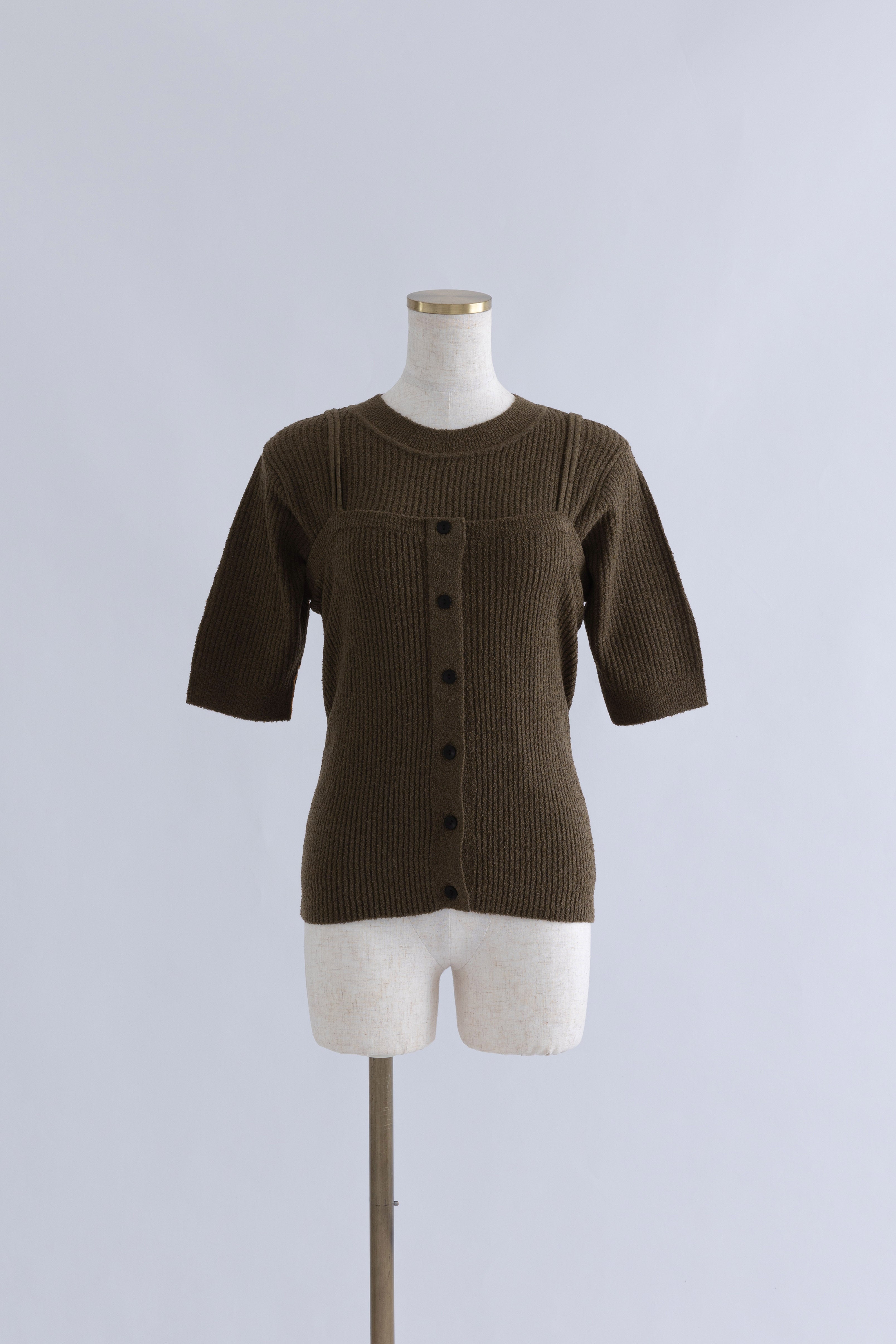 着用カラー:ダークブラウン