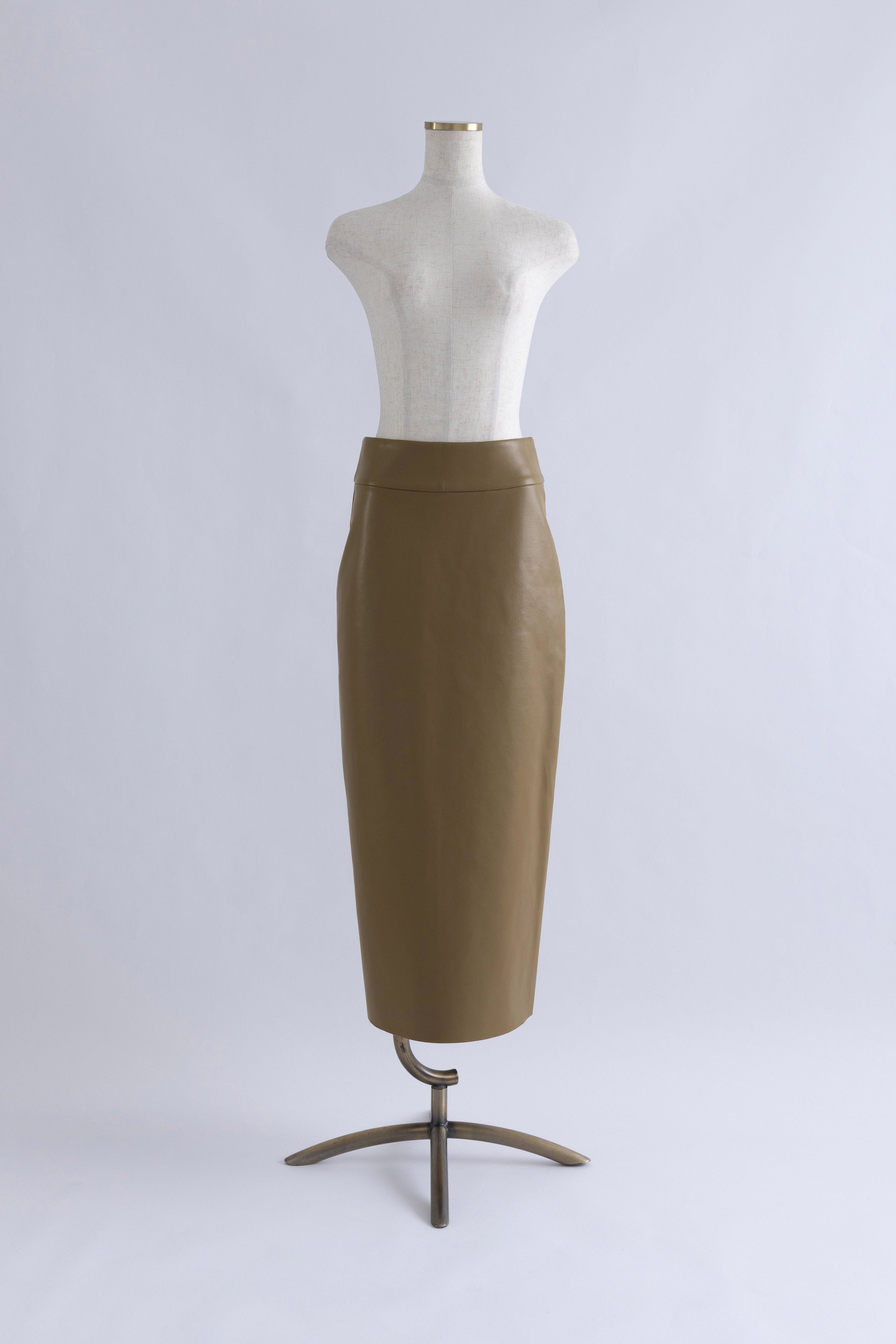 着用カラー:キャメル