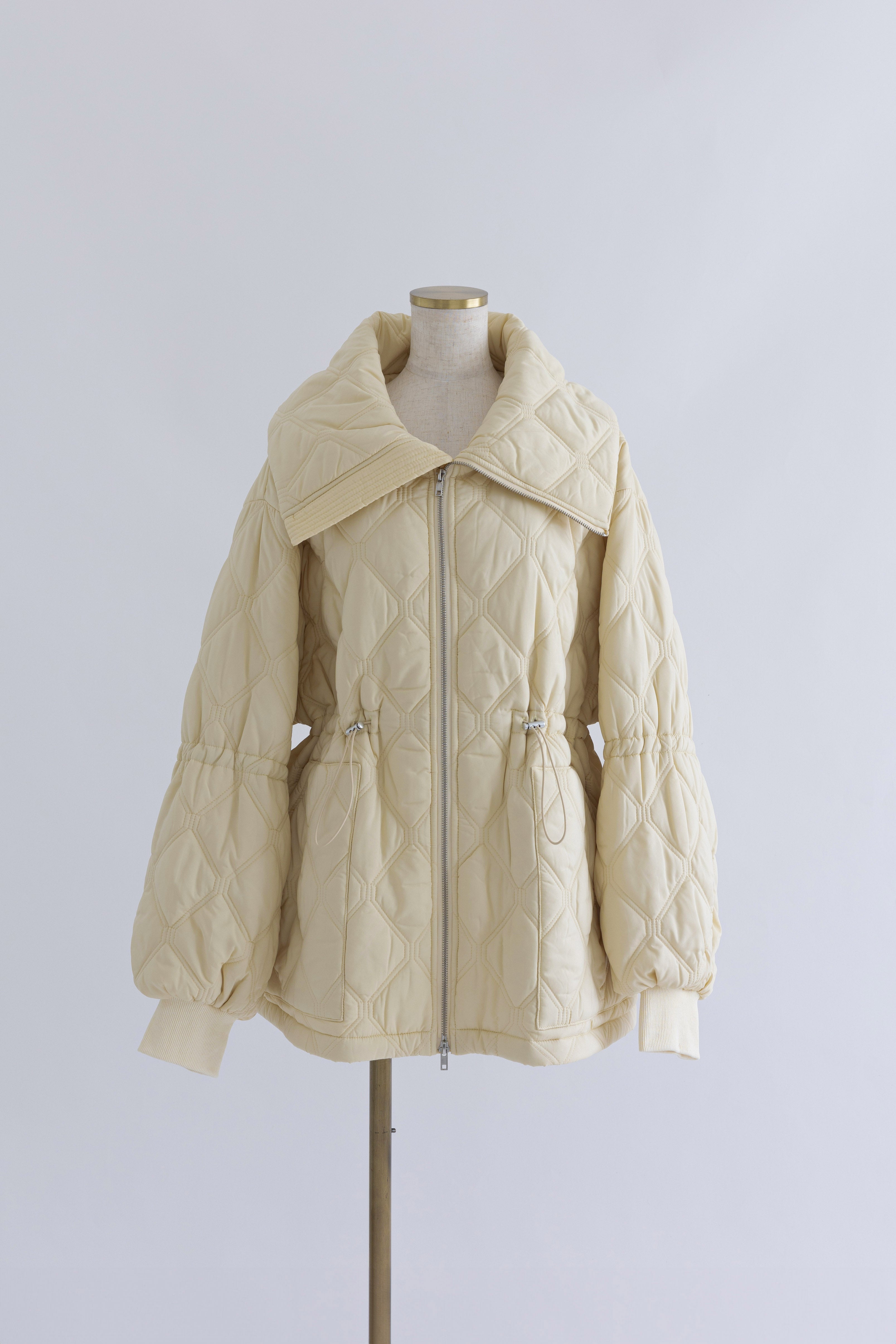 着用カラー:イエロー