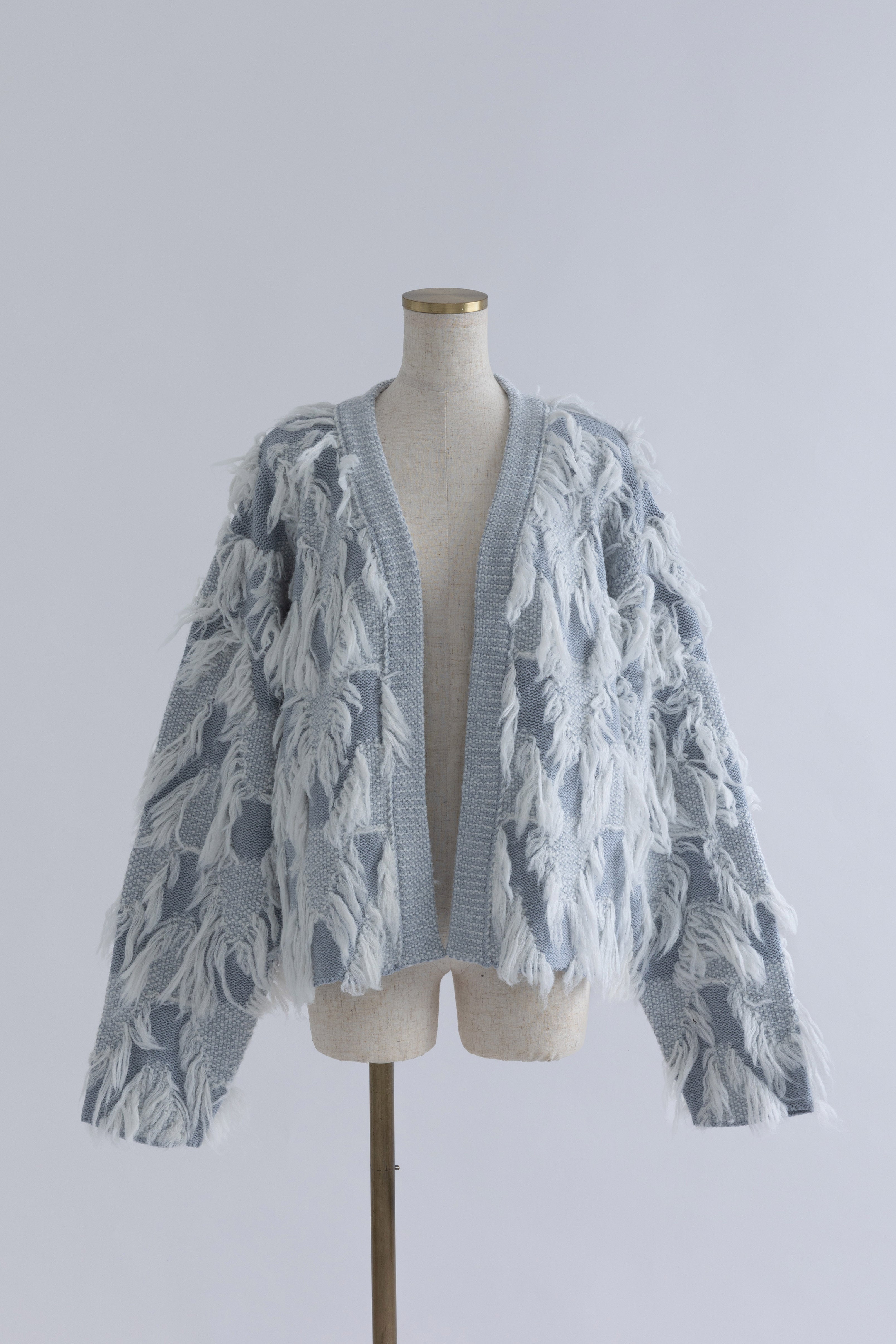 着用カラー:ブルー