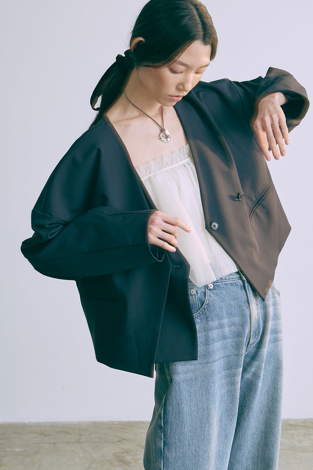 着用カラー:ネイビー 着用サイズ:1 モデル身長:174cm