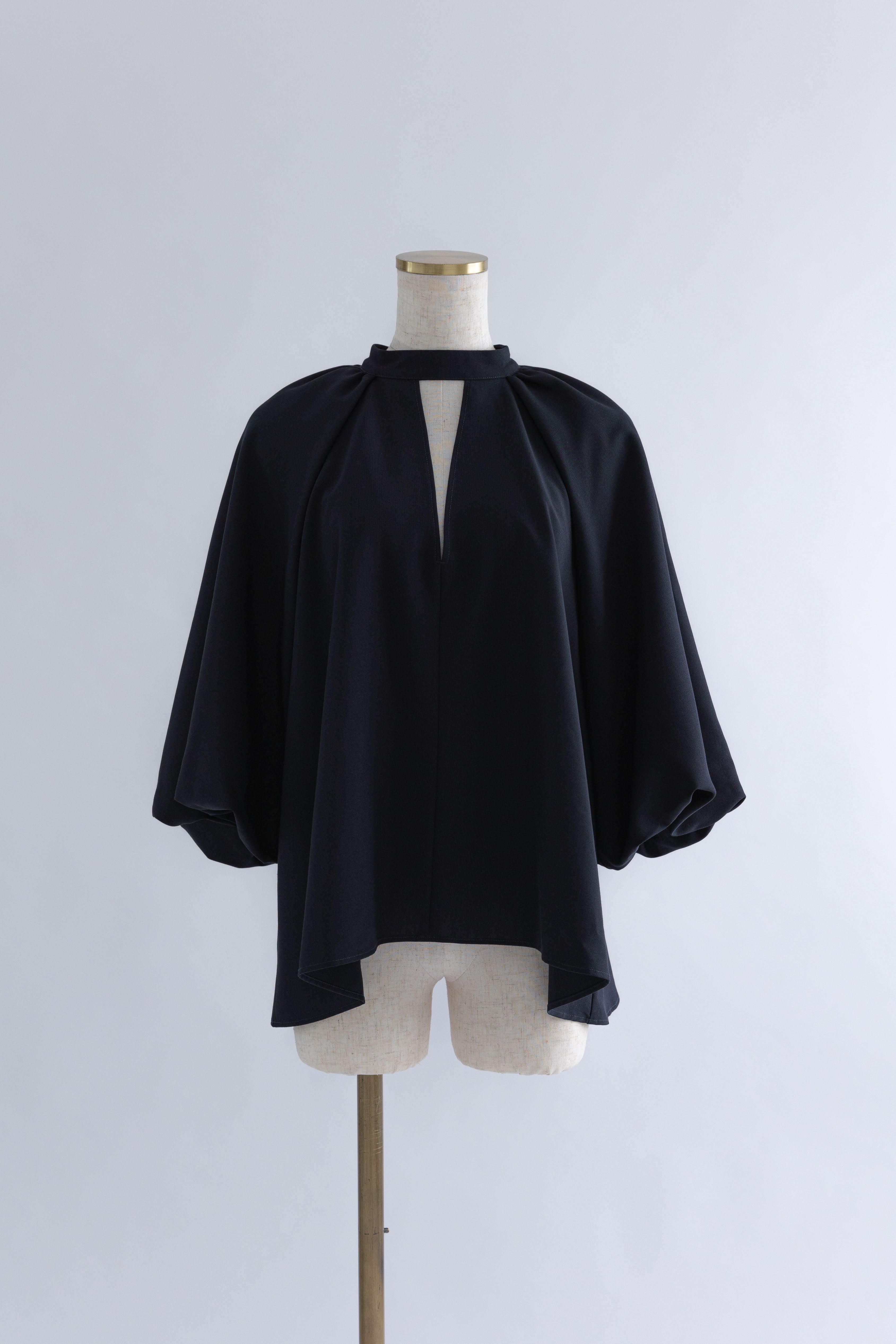Flared Balloon Sleeve Blouse ネイビー