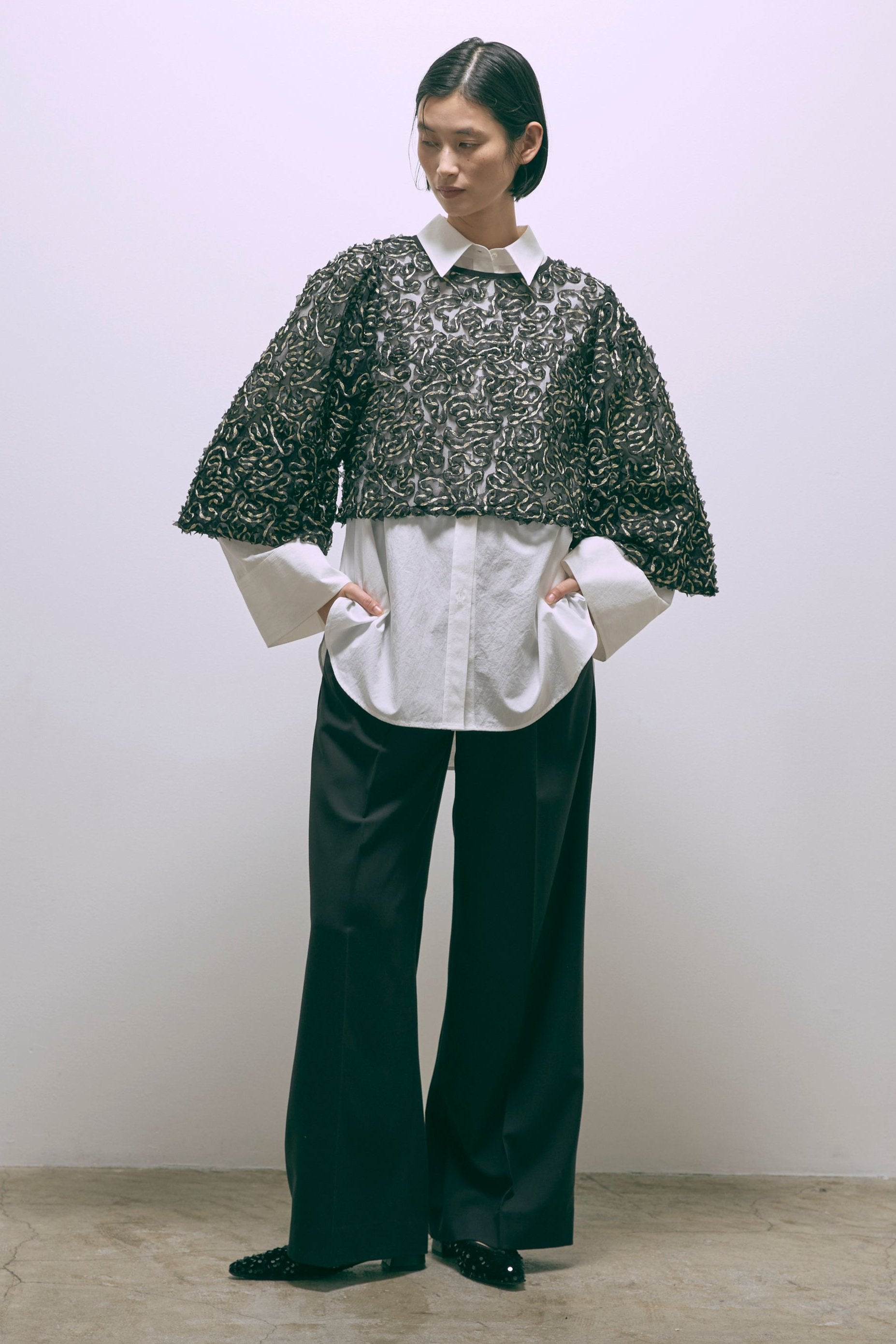 【Set Up】Semi-Wide Trousers