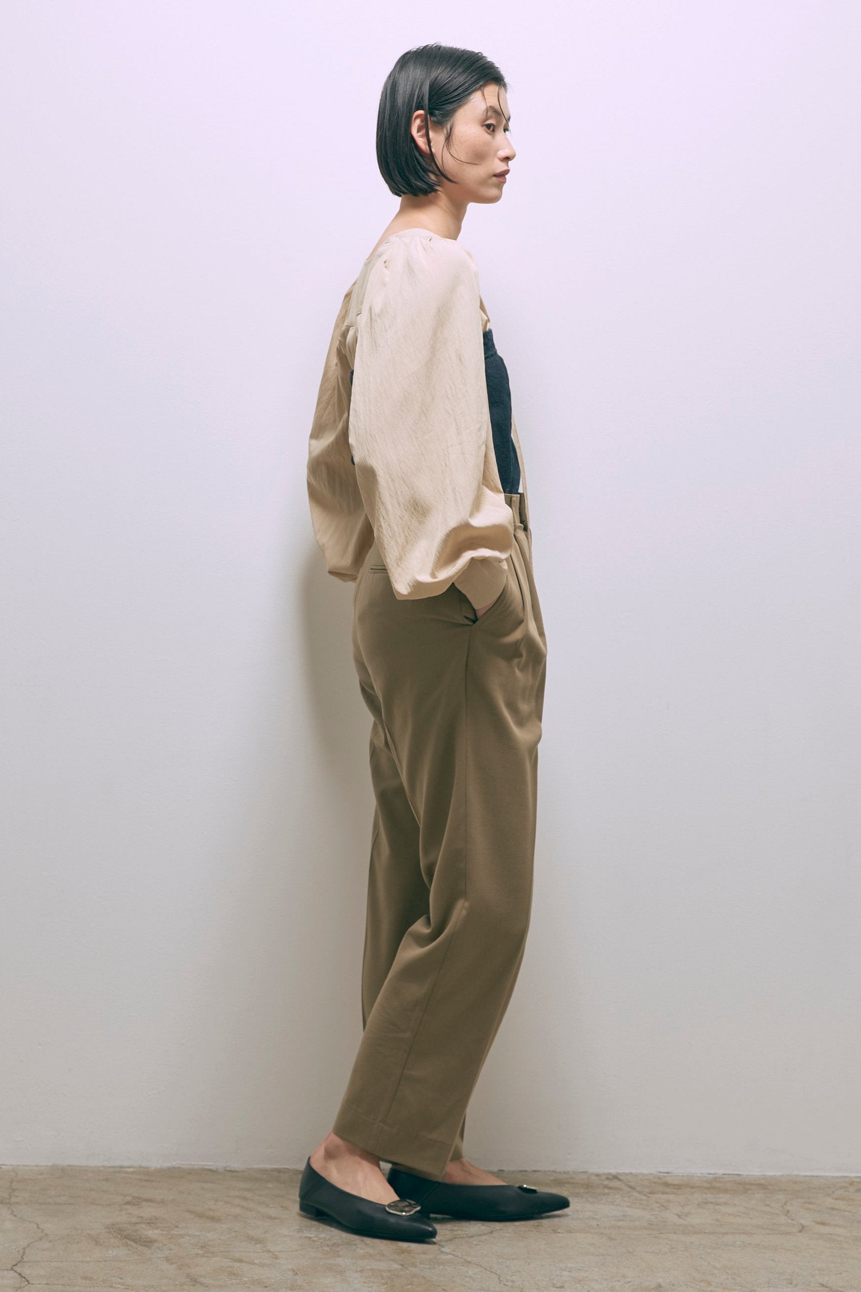 【Set Up】Tapered Trousers