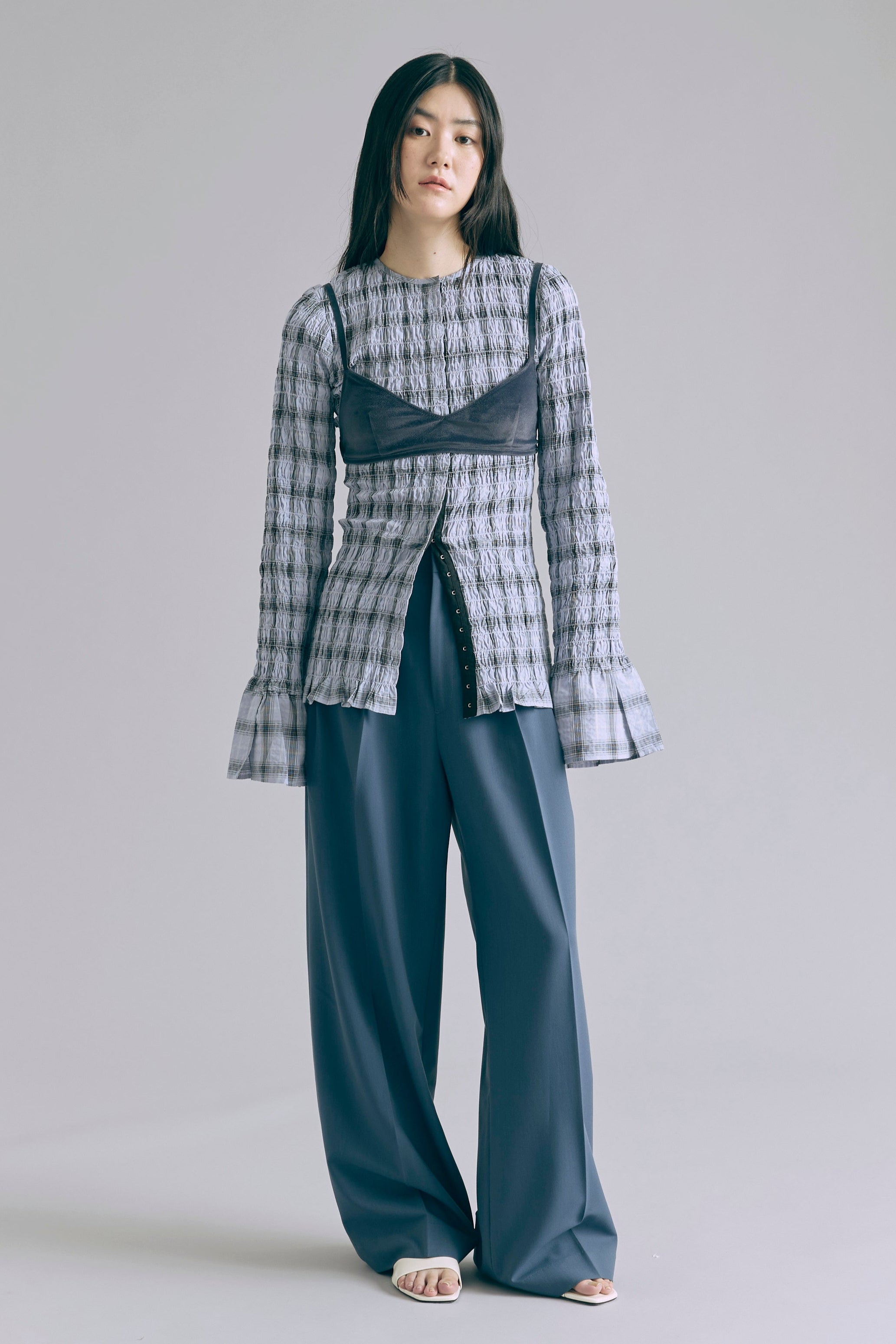 着用カラー:ブルー モデル身長:165㎝