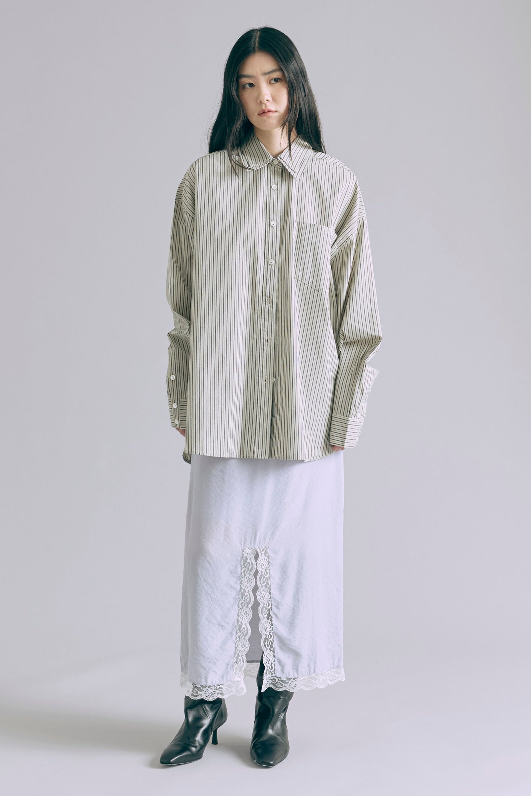 着用カラー:ネイビー モデル身長:165㎝