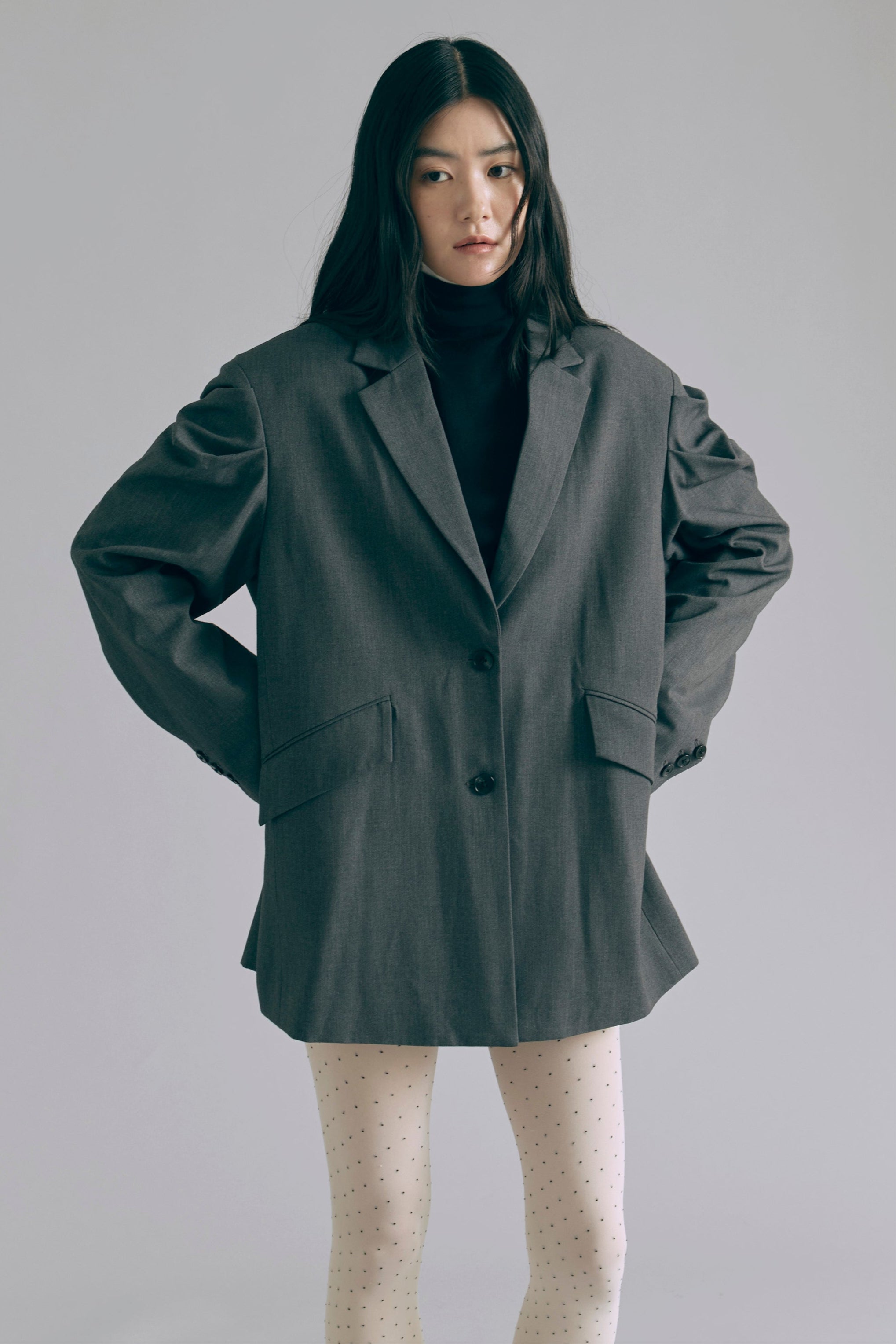 着用カラー:ブラック モデル身長:165㎝