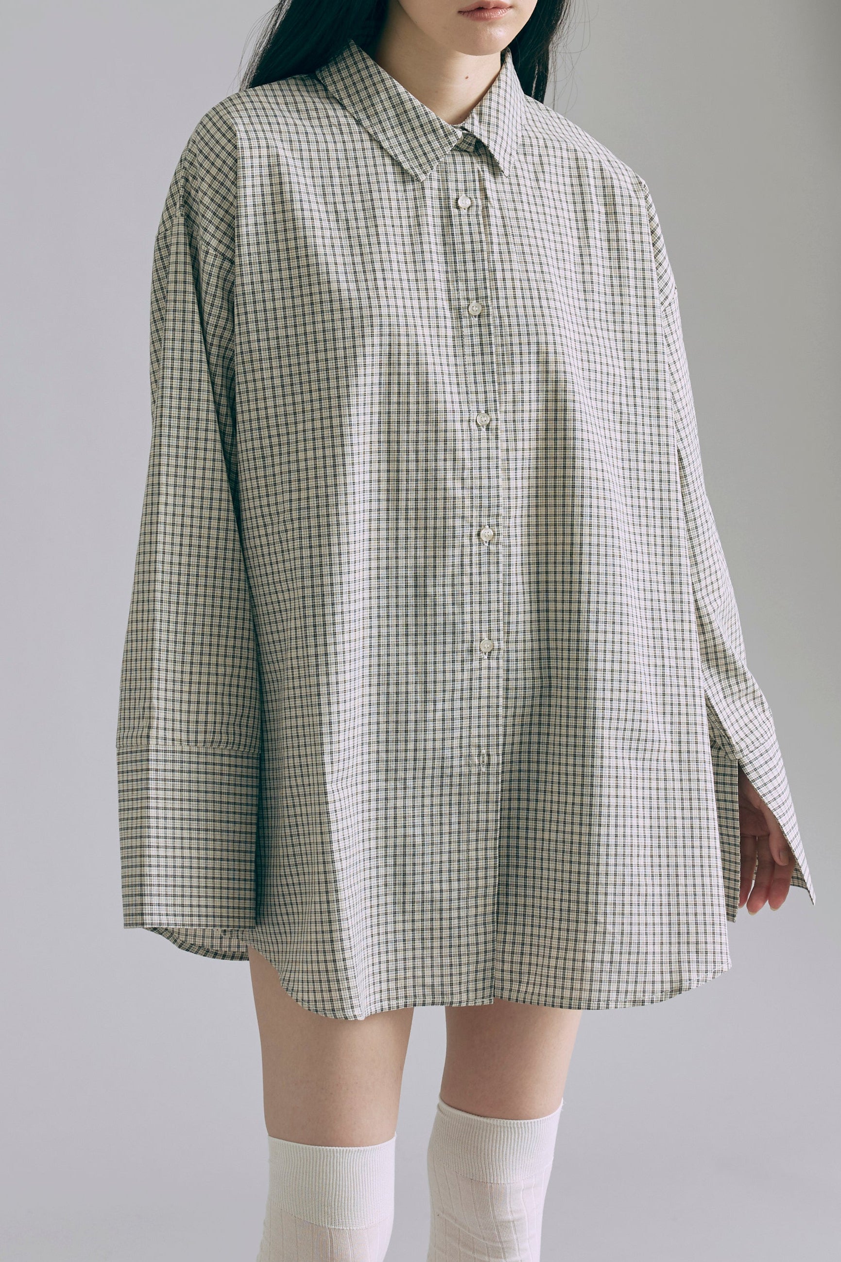 着用カラー:アイボリー モデル身長:165㎝