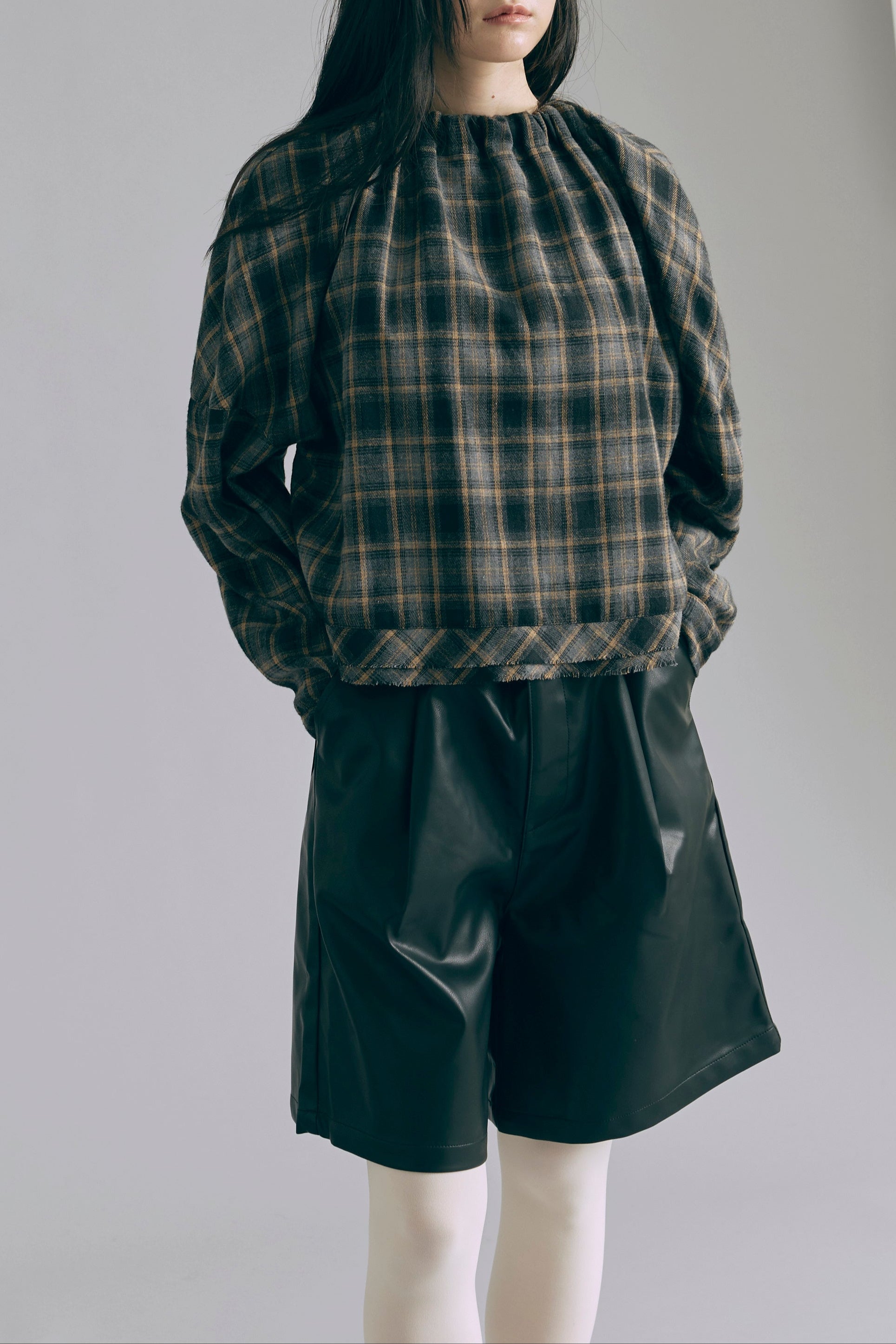 着用カラー:ブラック モデル身長:165㎝