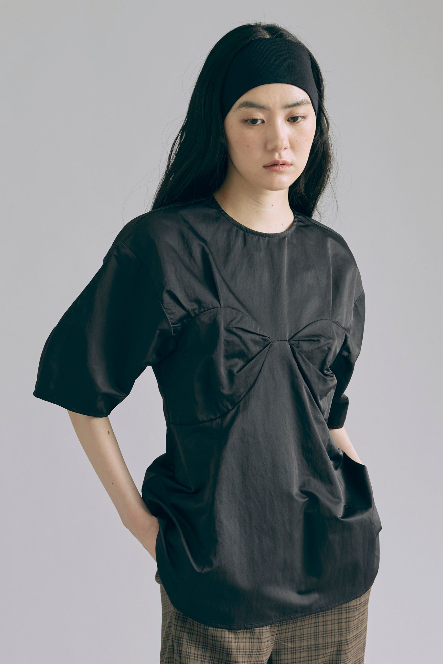 着用カラー:ブラック モデル身長:165㎝