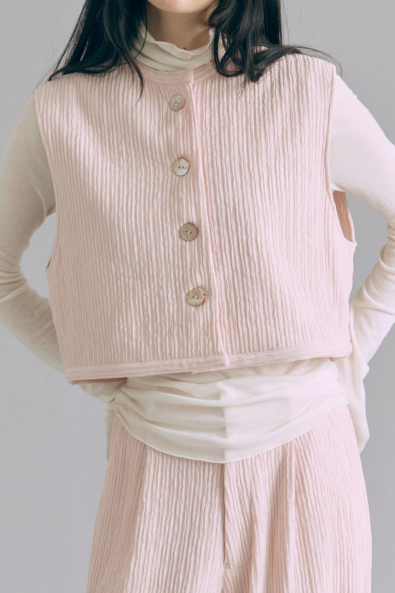 着用カラー:アイボリー モデル身長:165㎝