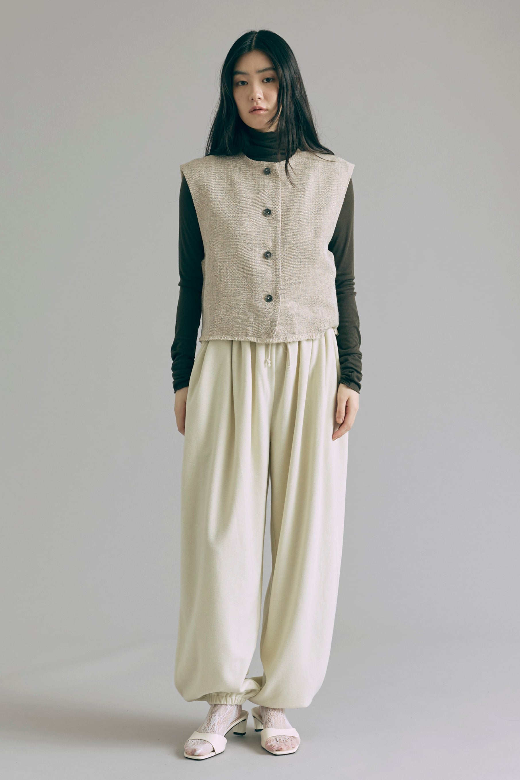 着用カラー:ダークブラウン モデル身長:165㎝