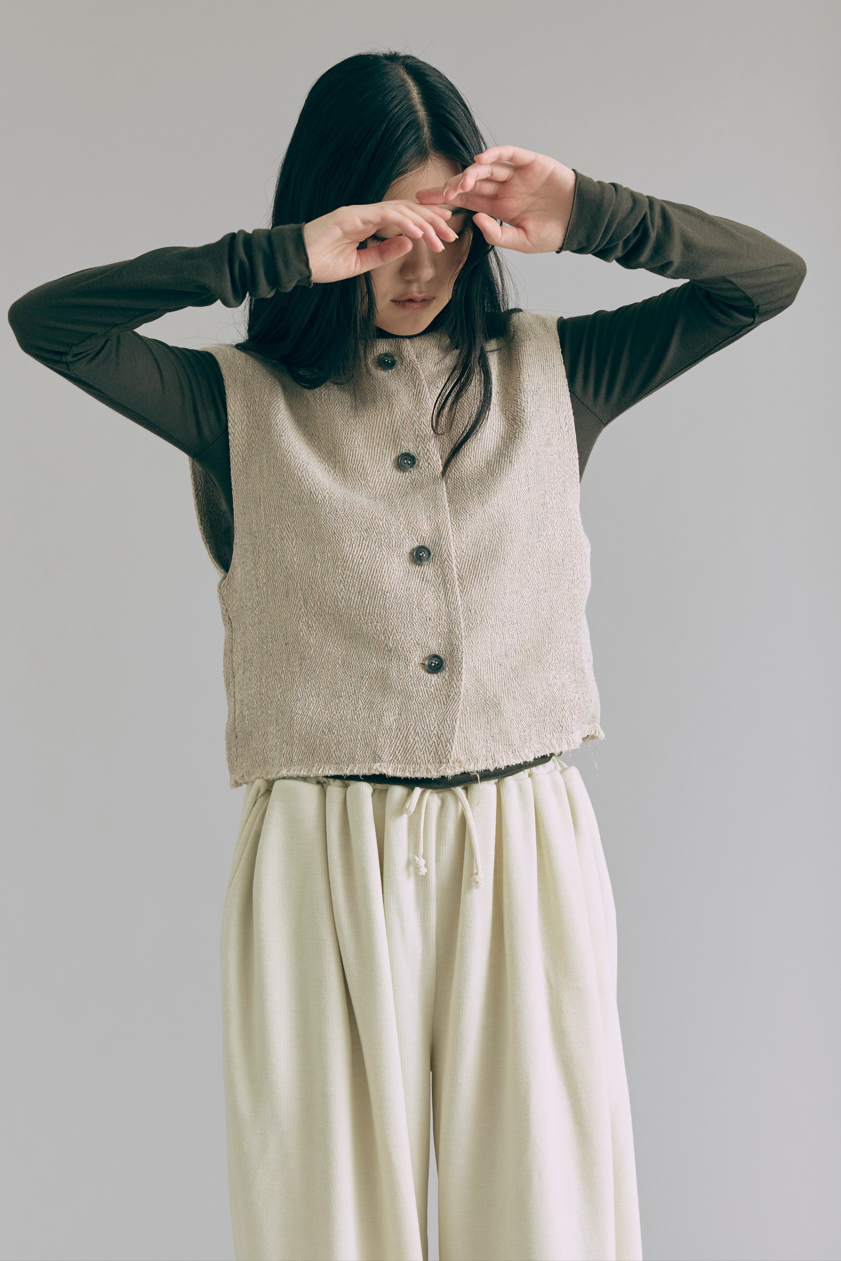 着用カラー:ダークブラウン モデル身長:165㎝