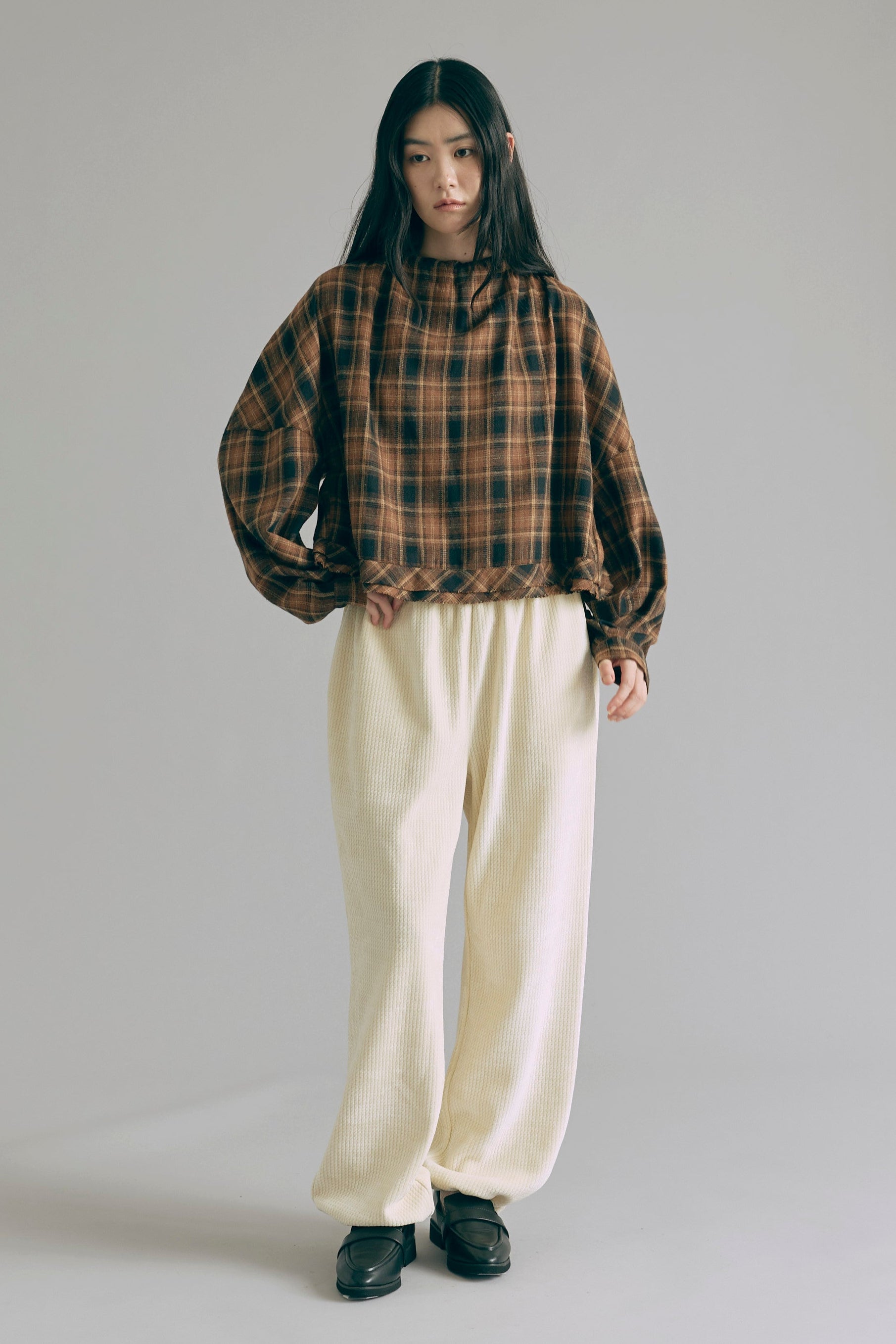 着用カラー:キャメル モデル身長:165㎝