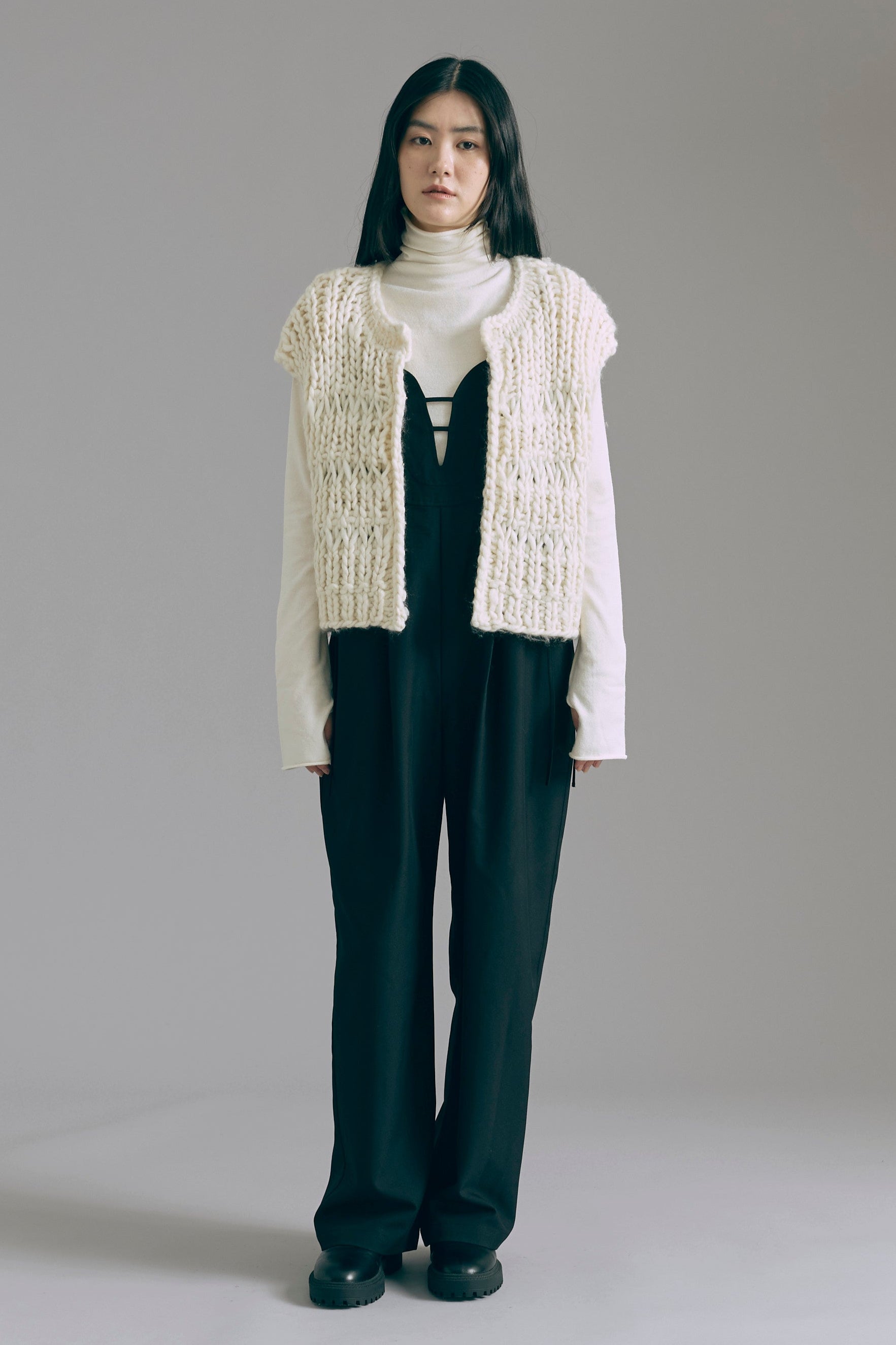 着用カラー:アイボリー モデル身長:165㎝