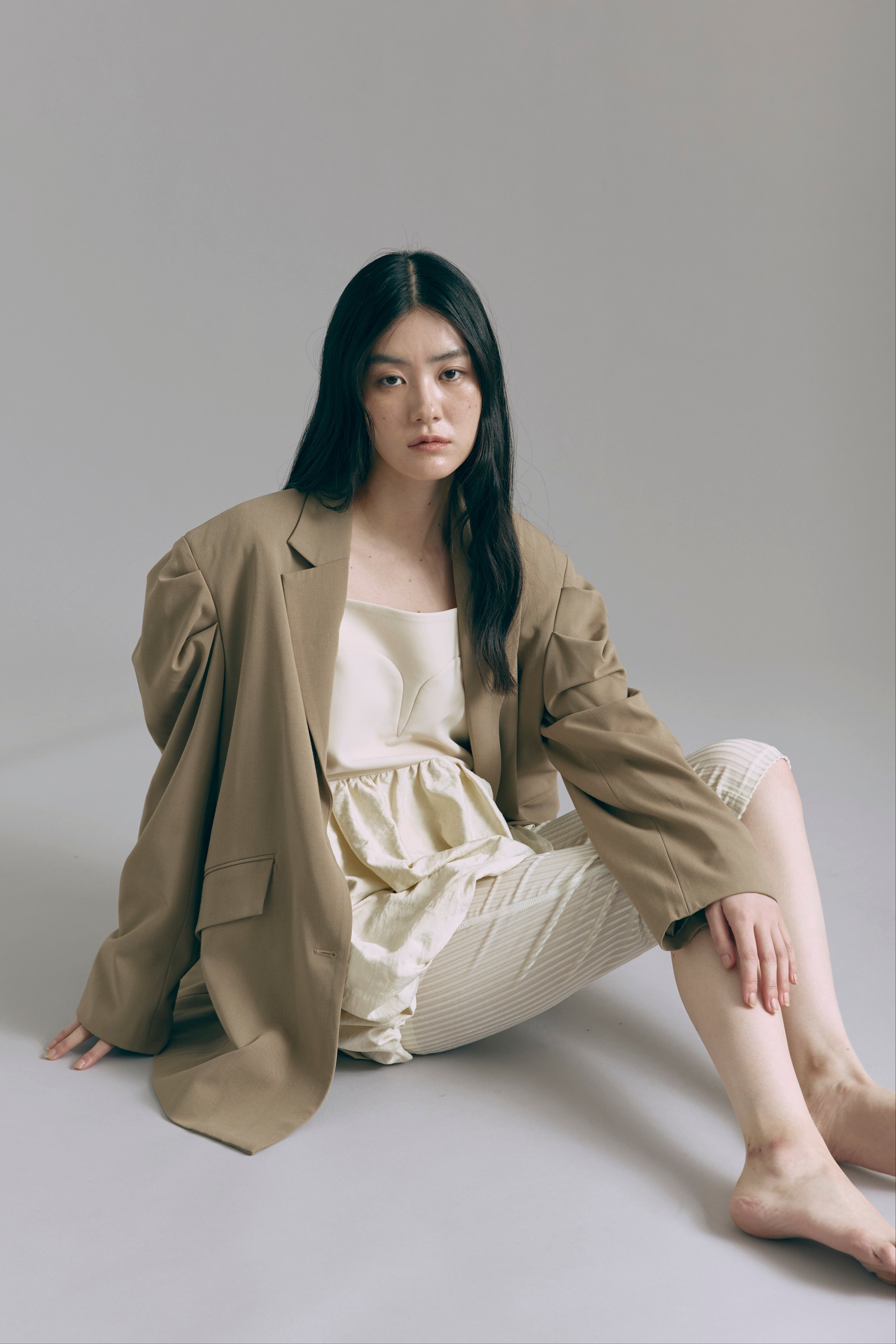 着用カラー:ベージュ 着用サイズ:1 モデル身長:165cm