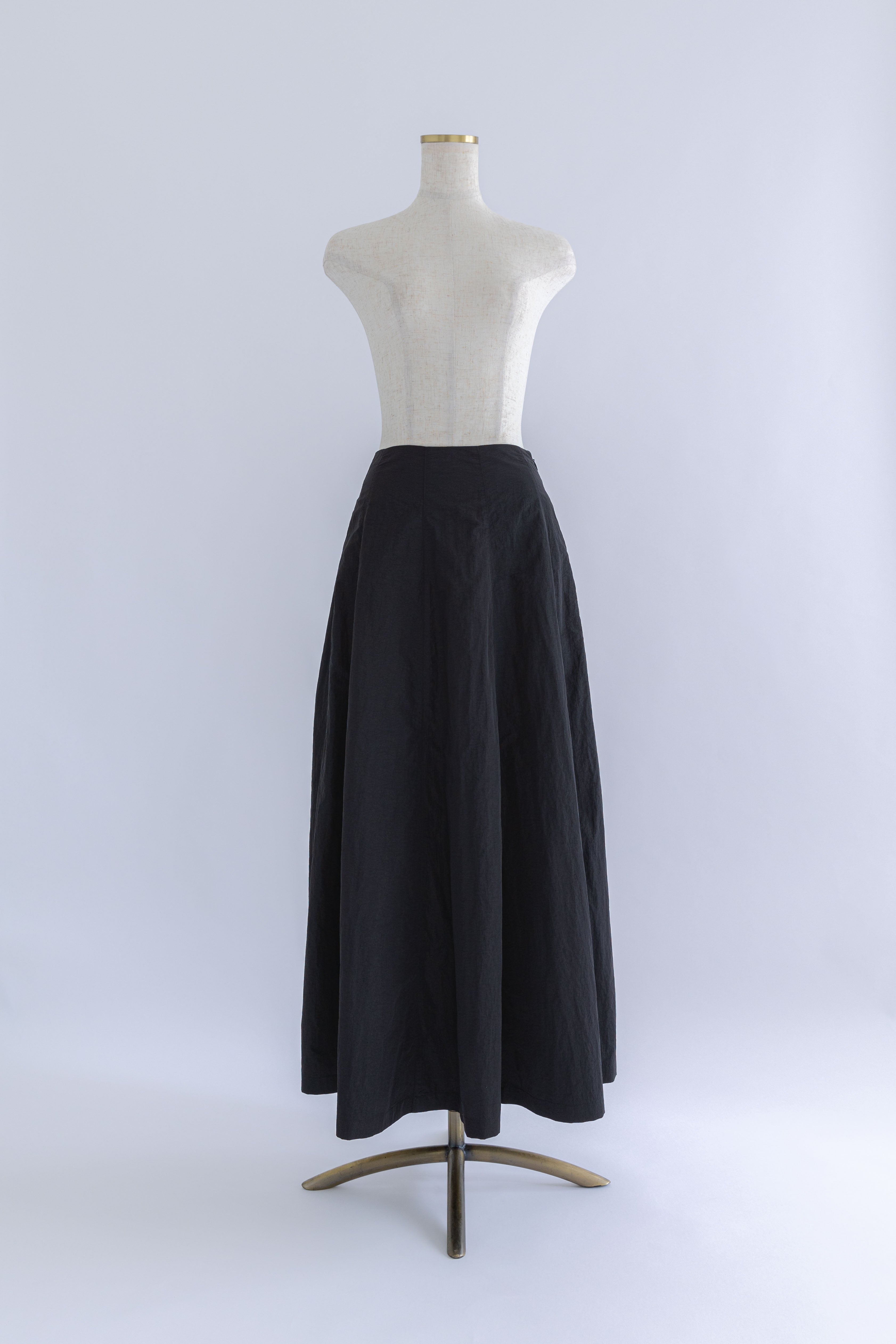 Nylon Taffeta Flared Skirt ブラック